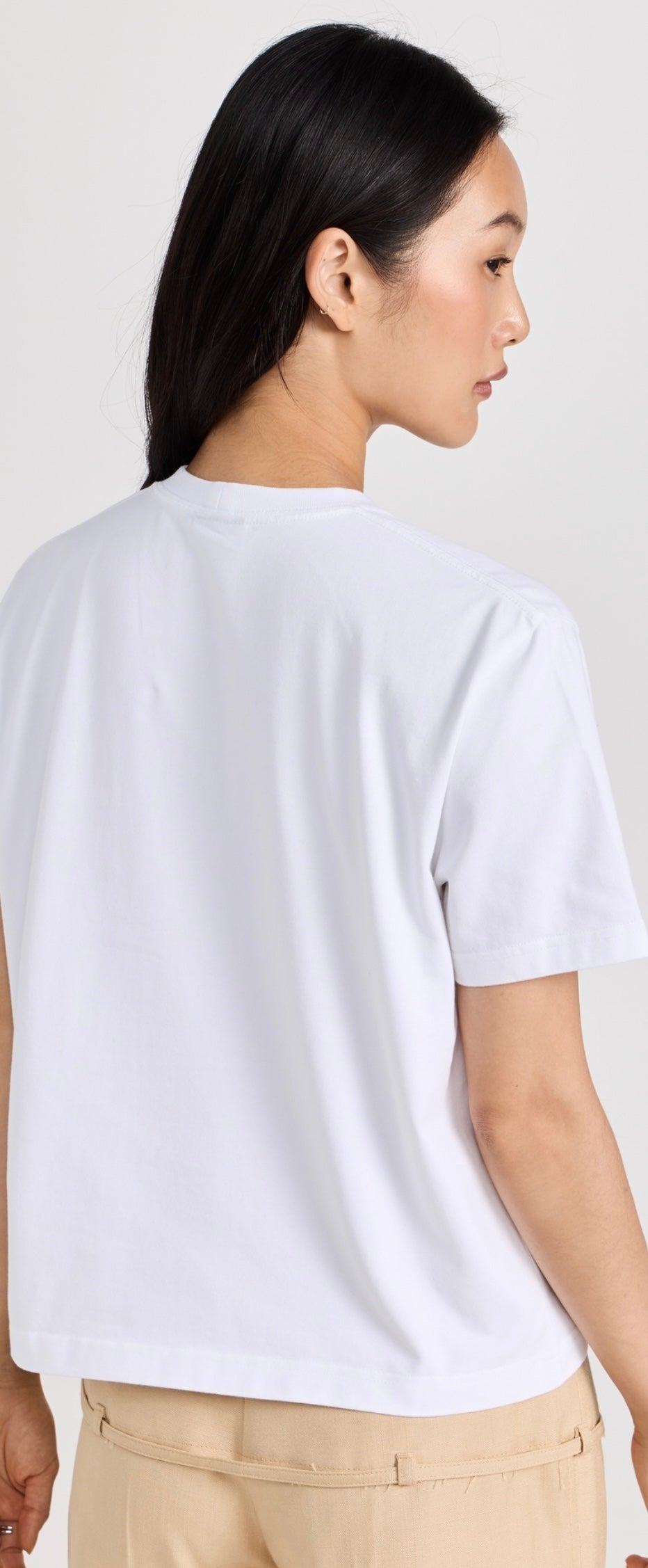 JACQUEMUS white tshirt with cream bow on chest