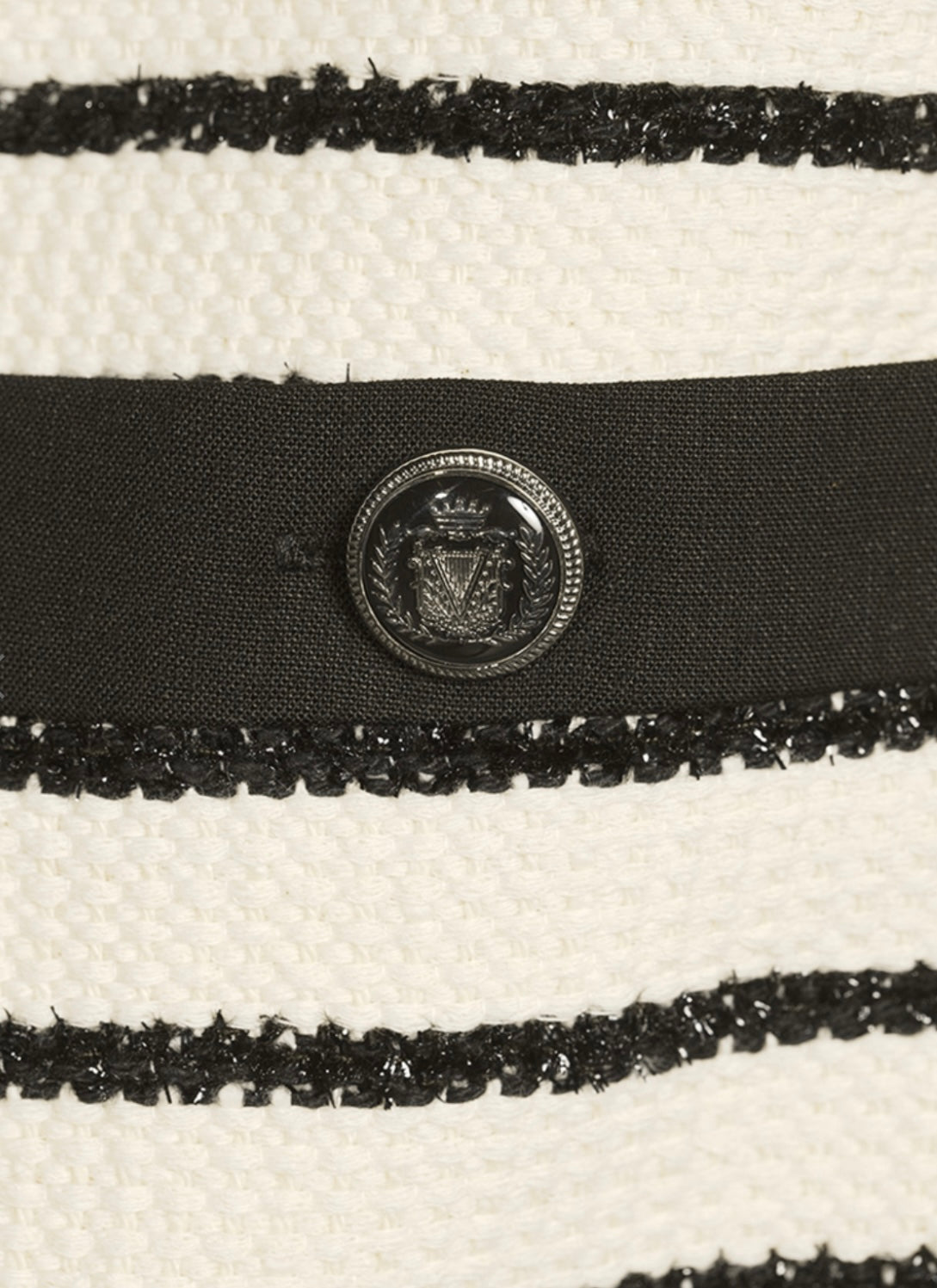 VERONICA BEARD
Foster Dickey Jacket