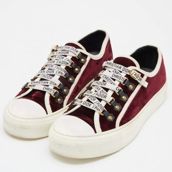 DIOR burgundy sneakers with logo laces