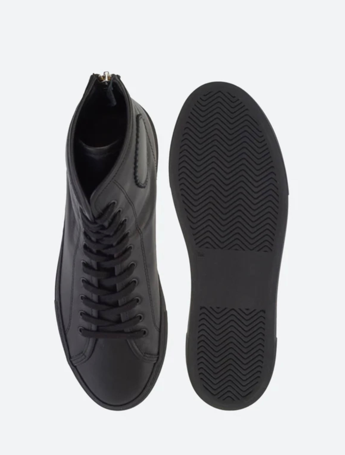 woman by common projects
TOURNAMENT HIGH sneakers