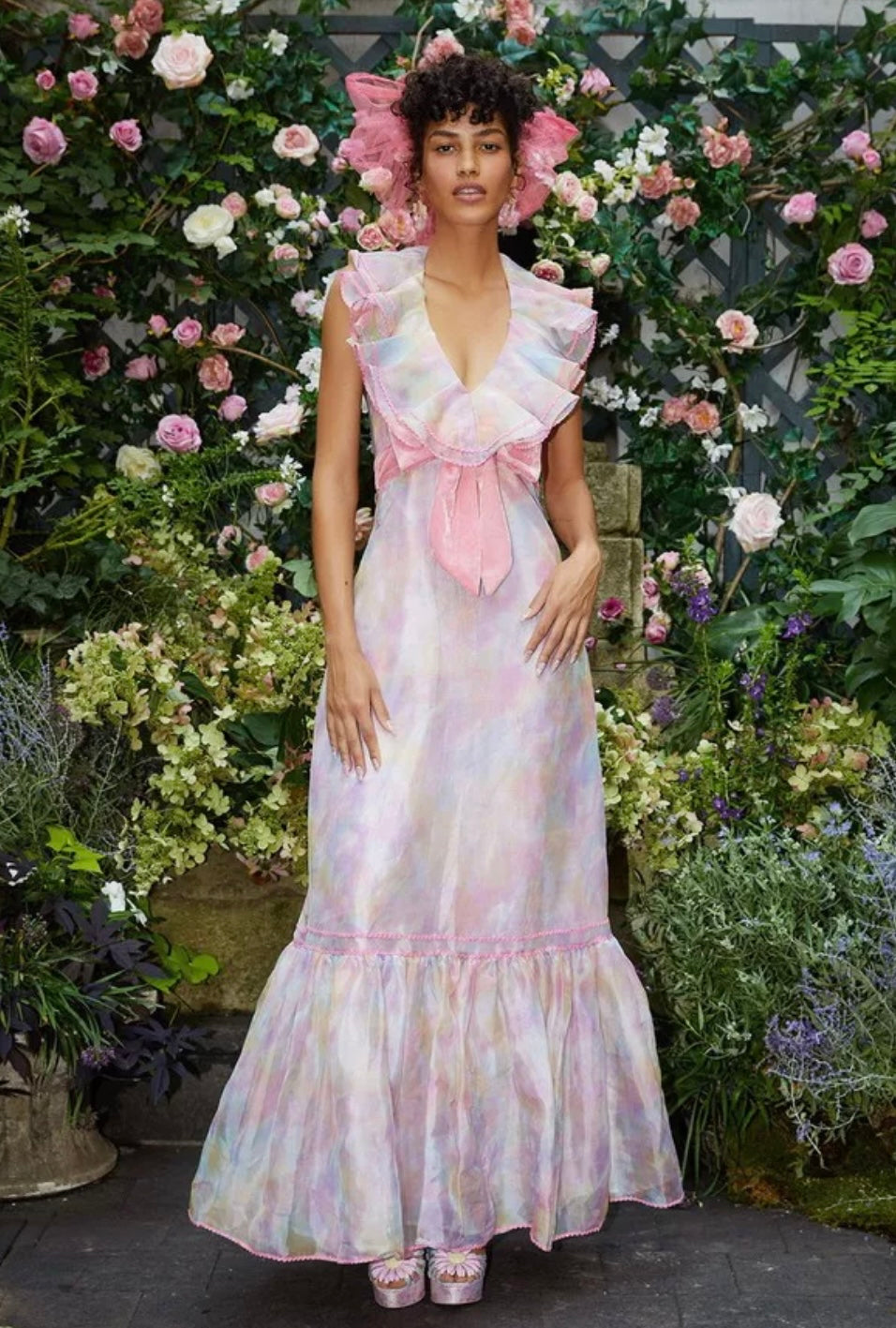 LoveShackFancy - Maris Gown in Fairytale Printed
Color:Fairytale Printed