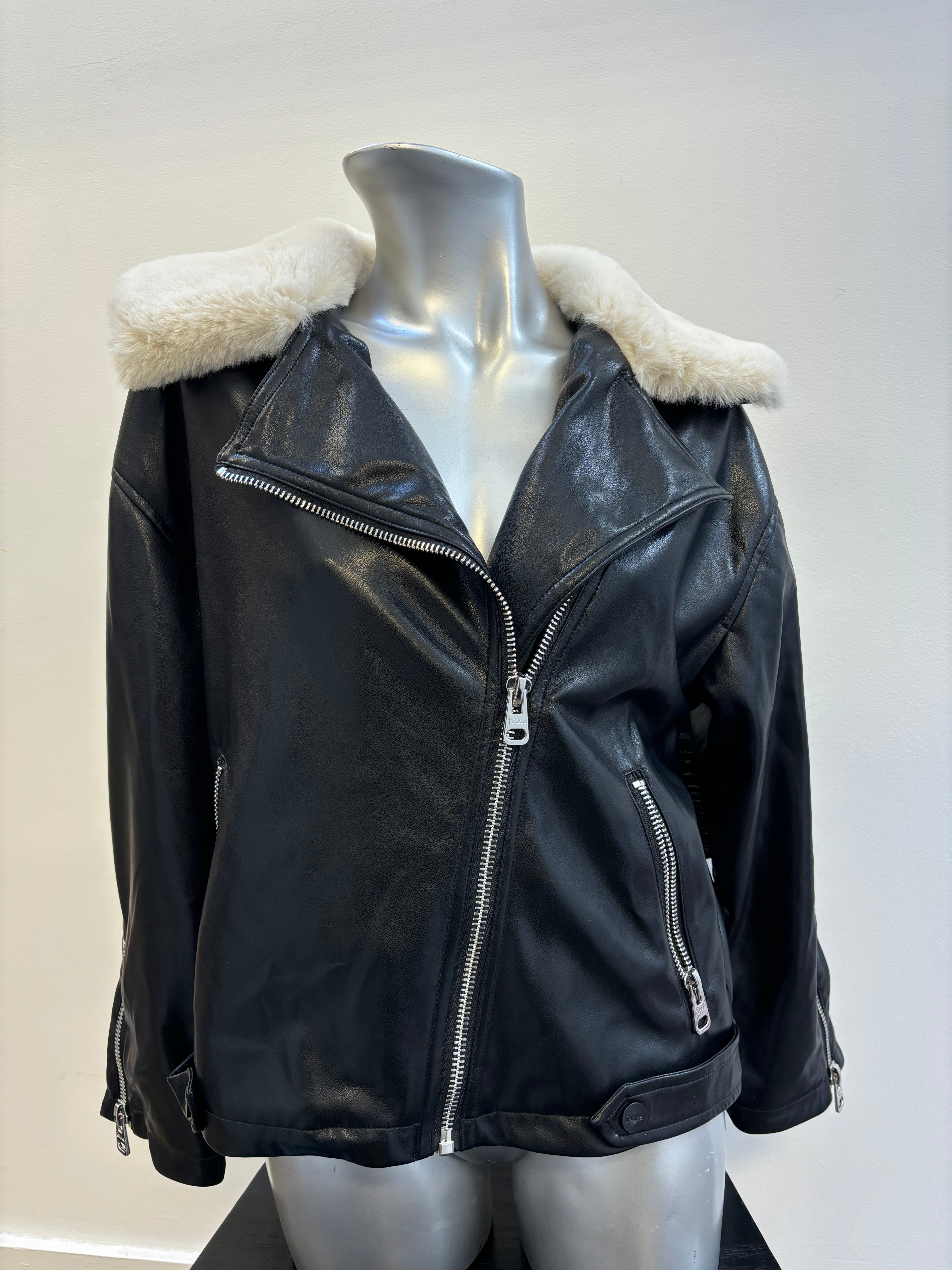 JAKKE black faux leather coat with cream faux fur collar
