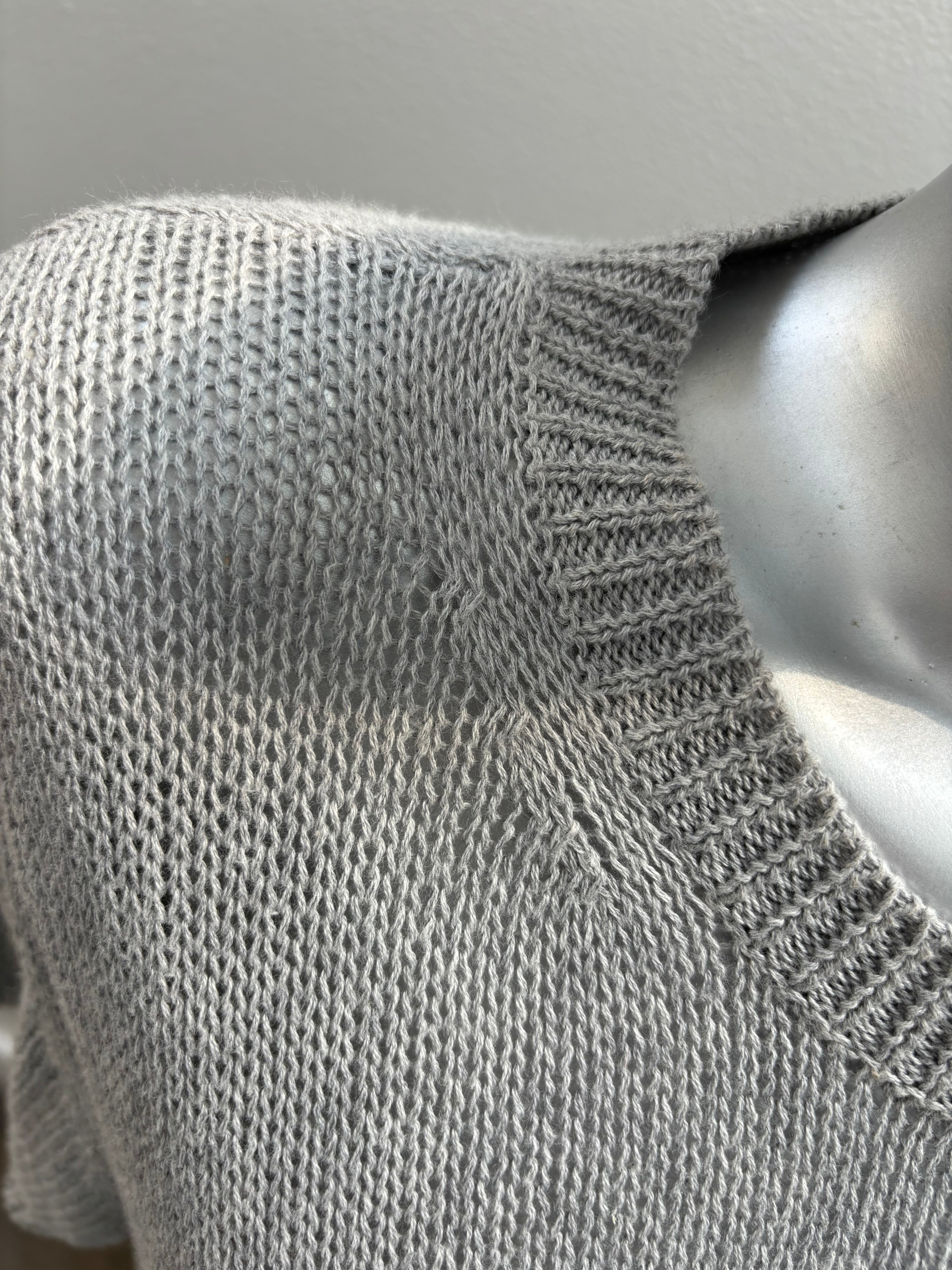 MIU MIU grey short sleeve knit with eyelet hem