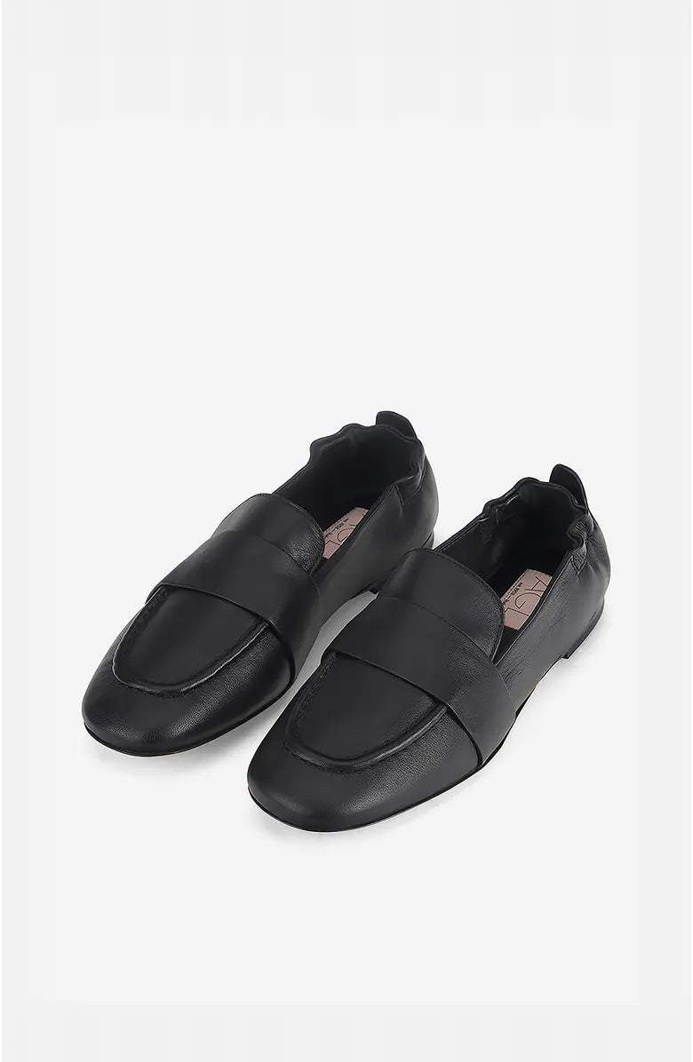 AGL black scrunch loafer