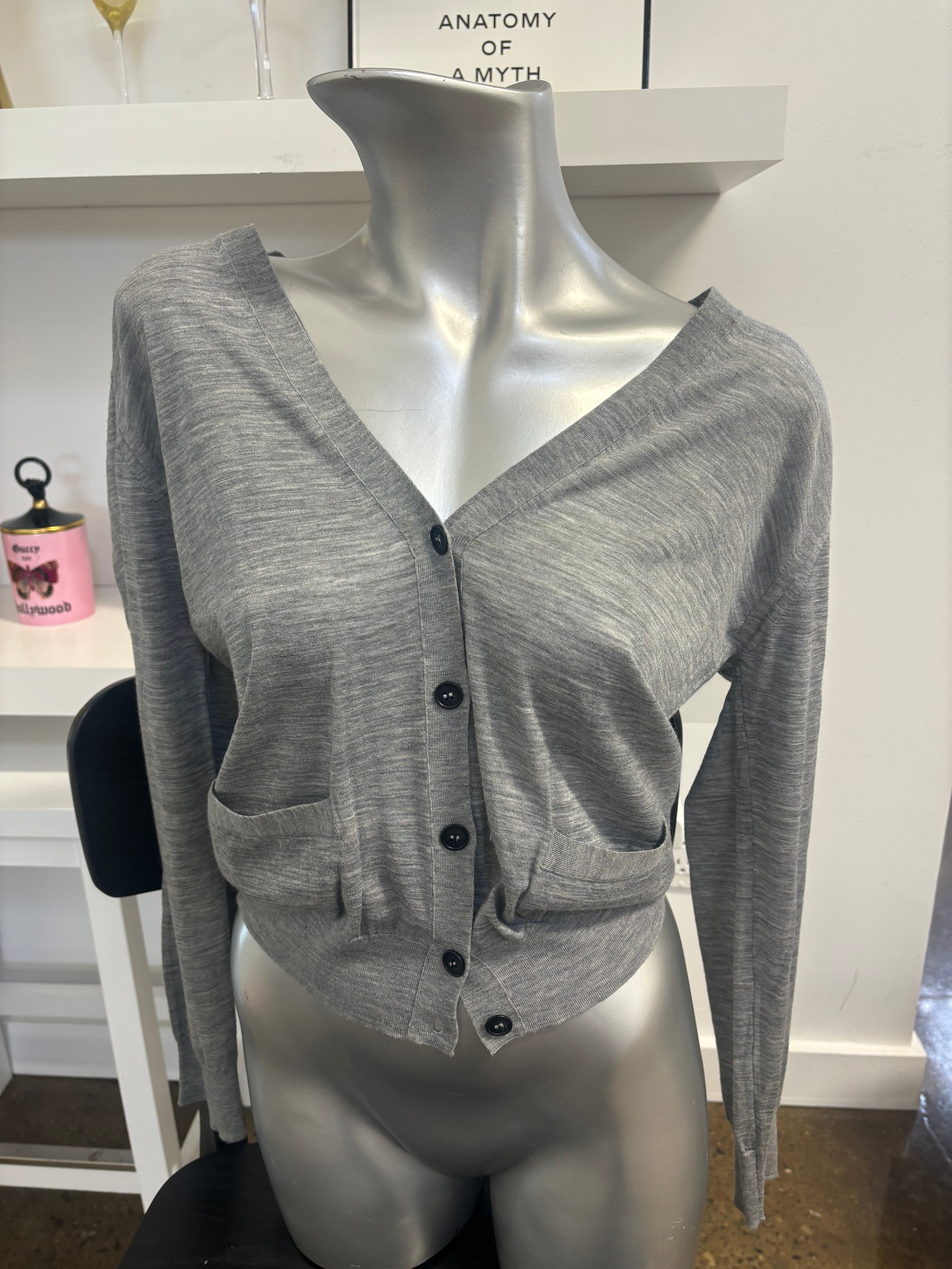 GIORGIO ARMANI grey fitted cardigan with front pockets