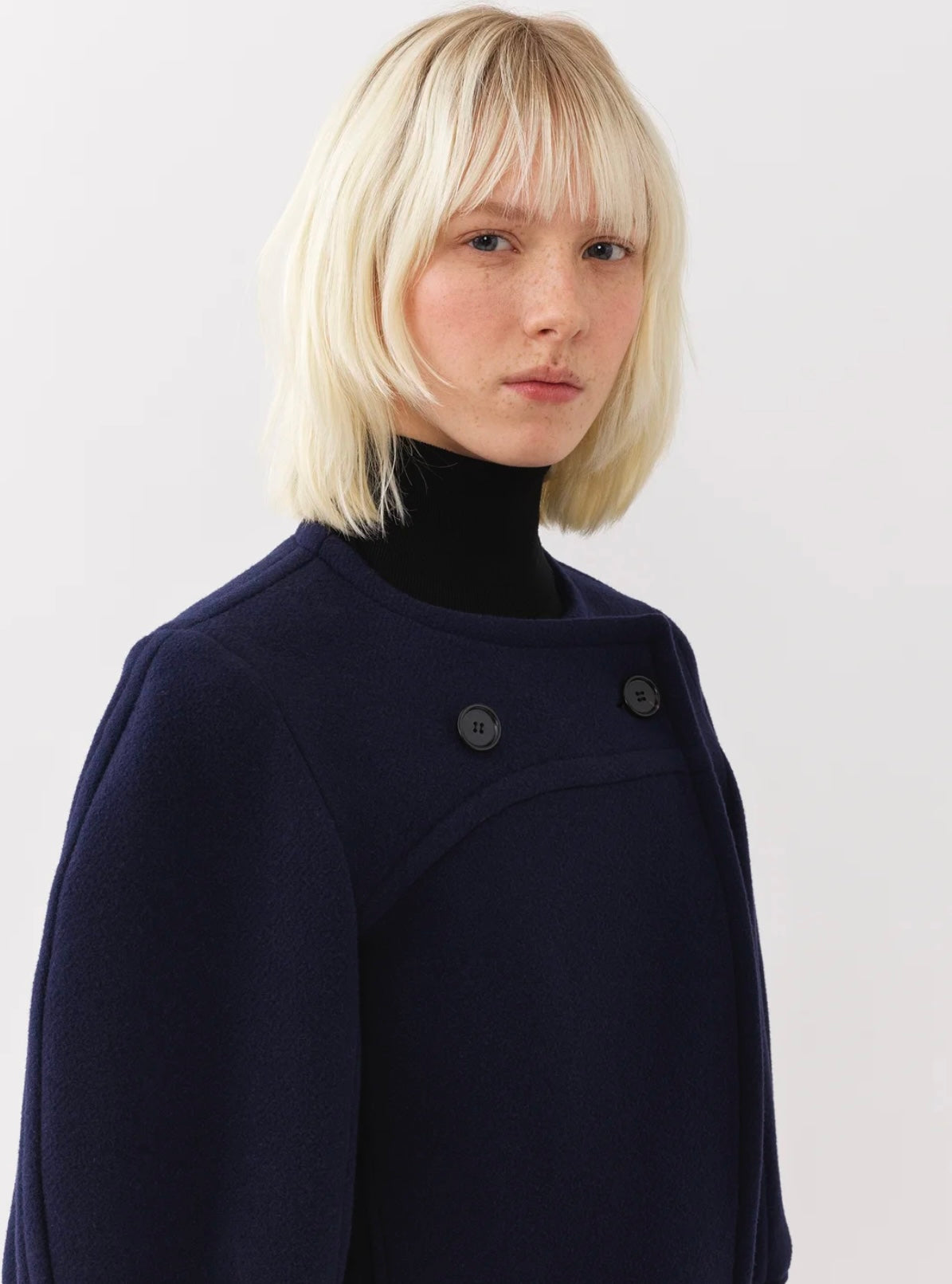 CHLOÉ - NAVY BUTTON-UP COAT