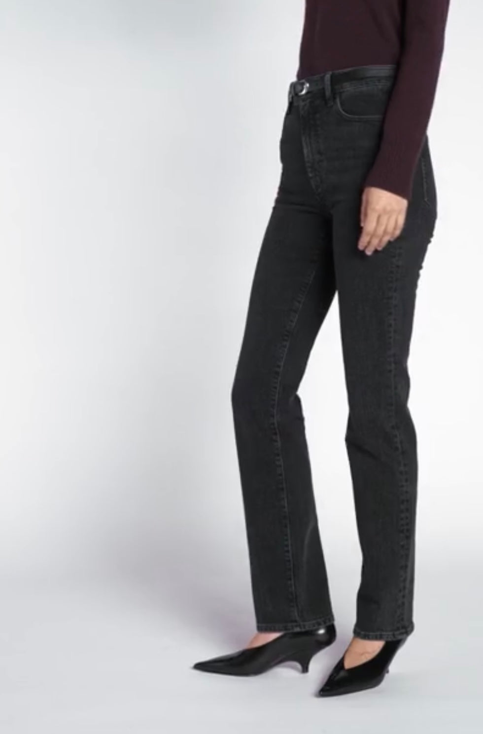 FRAME - The Ruler
in Grit