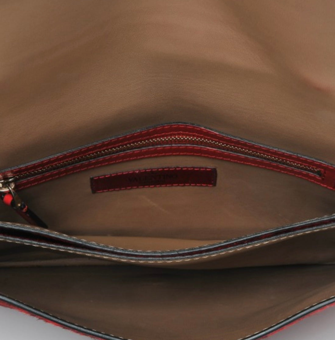 VALENTINO GARAVANI
Calf Hair Leopard Print Rockstud Wristlet Clutch Red