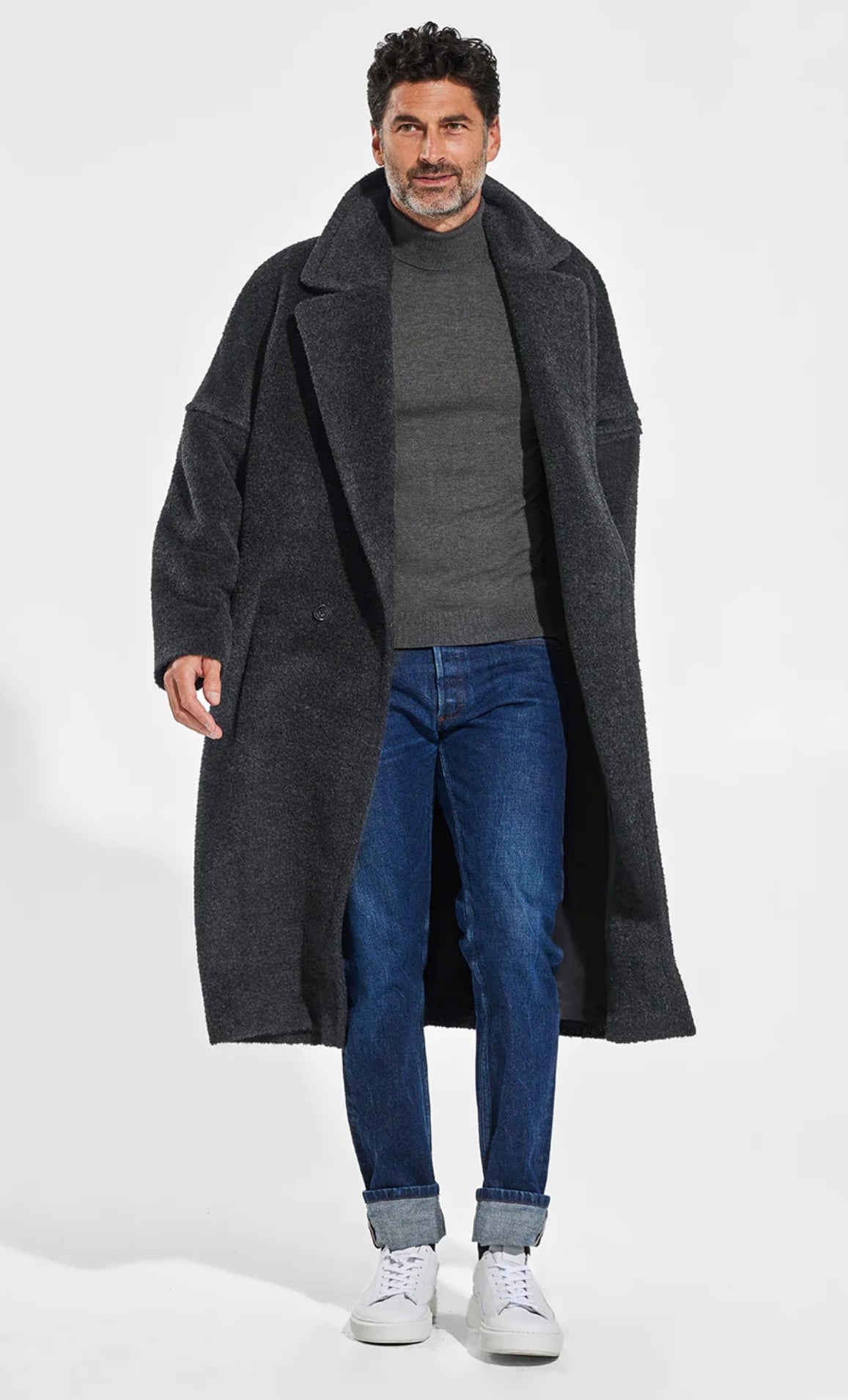 SENTALER - MEN’S TECHNICAL BOUCLÉ ALPACA ROBE COAT
Technical Bouclé Alpaca