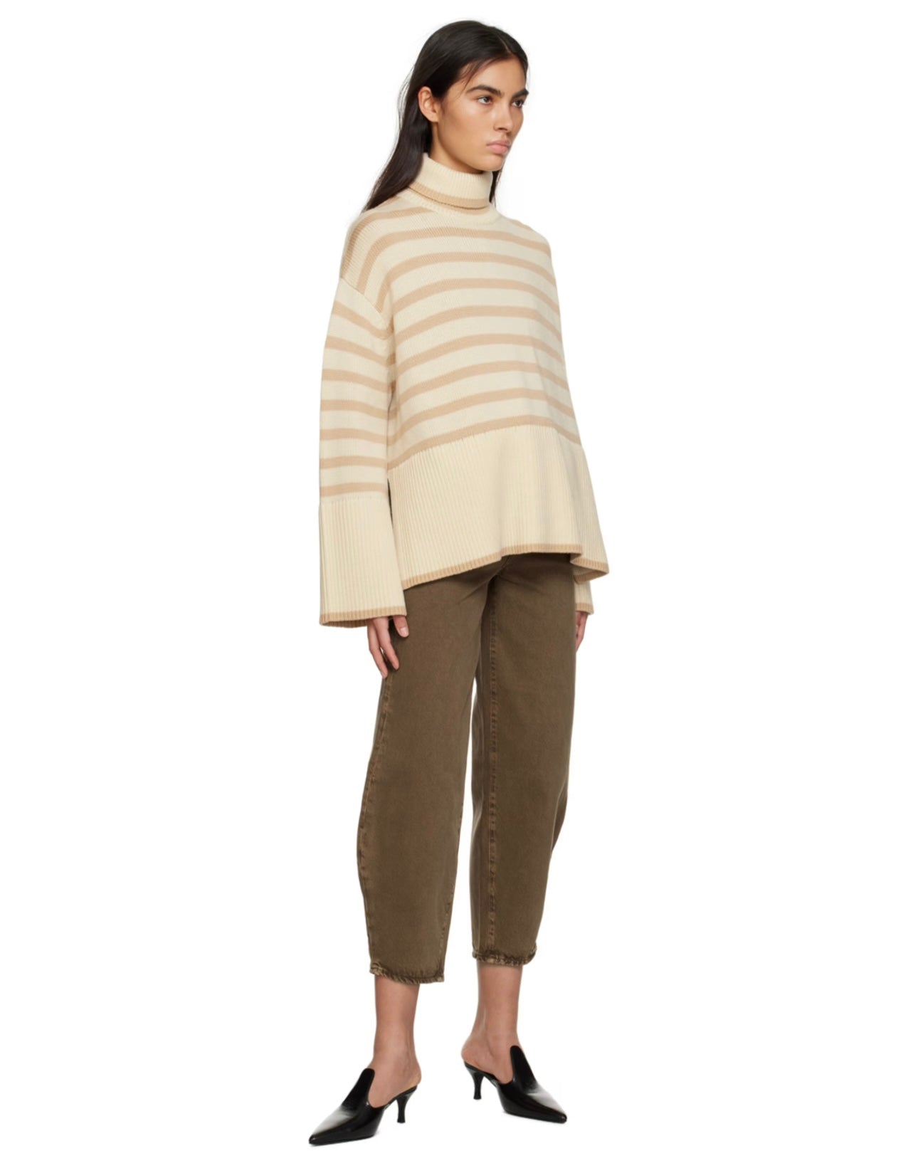 TOTEME
Brown Barrel Jeans