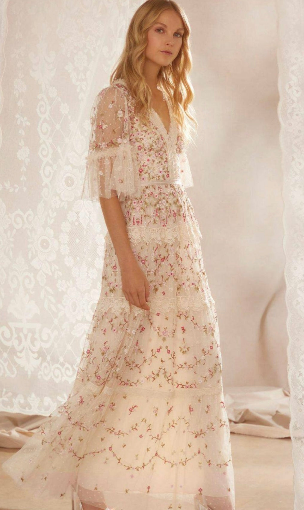 Needle & Thread
Araminta lace gown