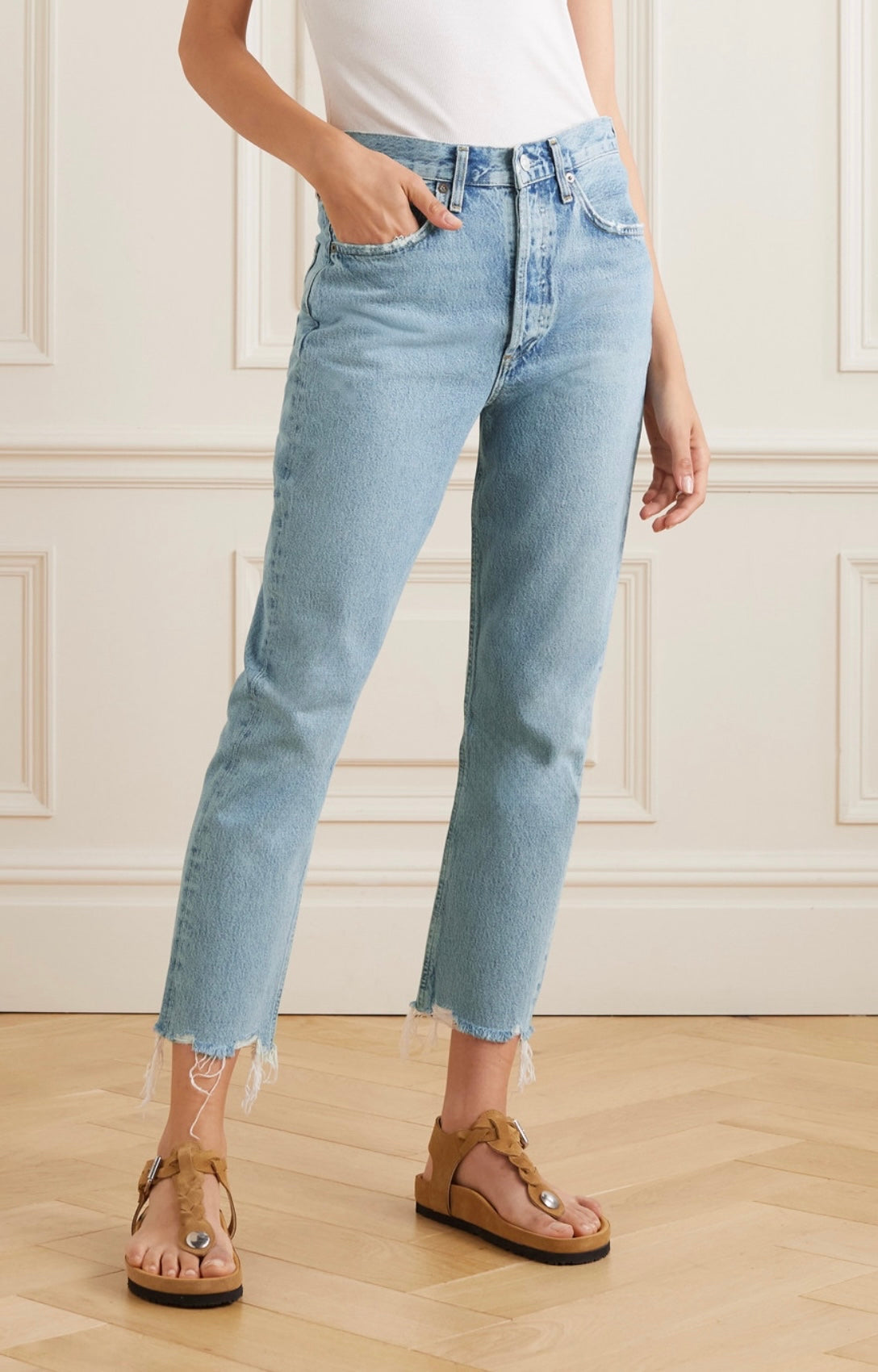 AGOLDE
Riley distressed cropped high-rise straight-leg organic jeans