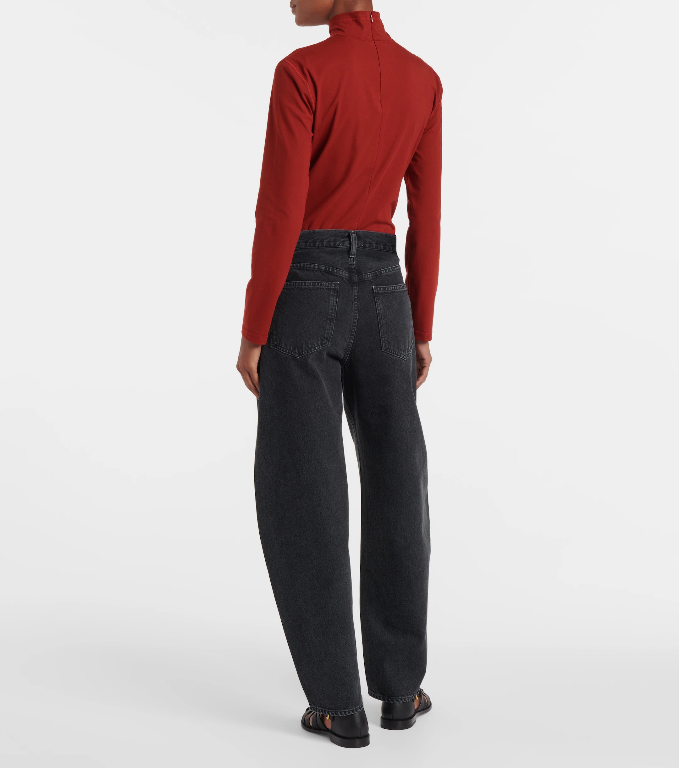 AGOLDE
Balloon mid-rise barrel-leg jeans
