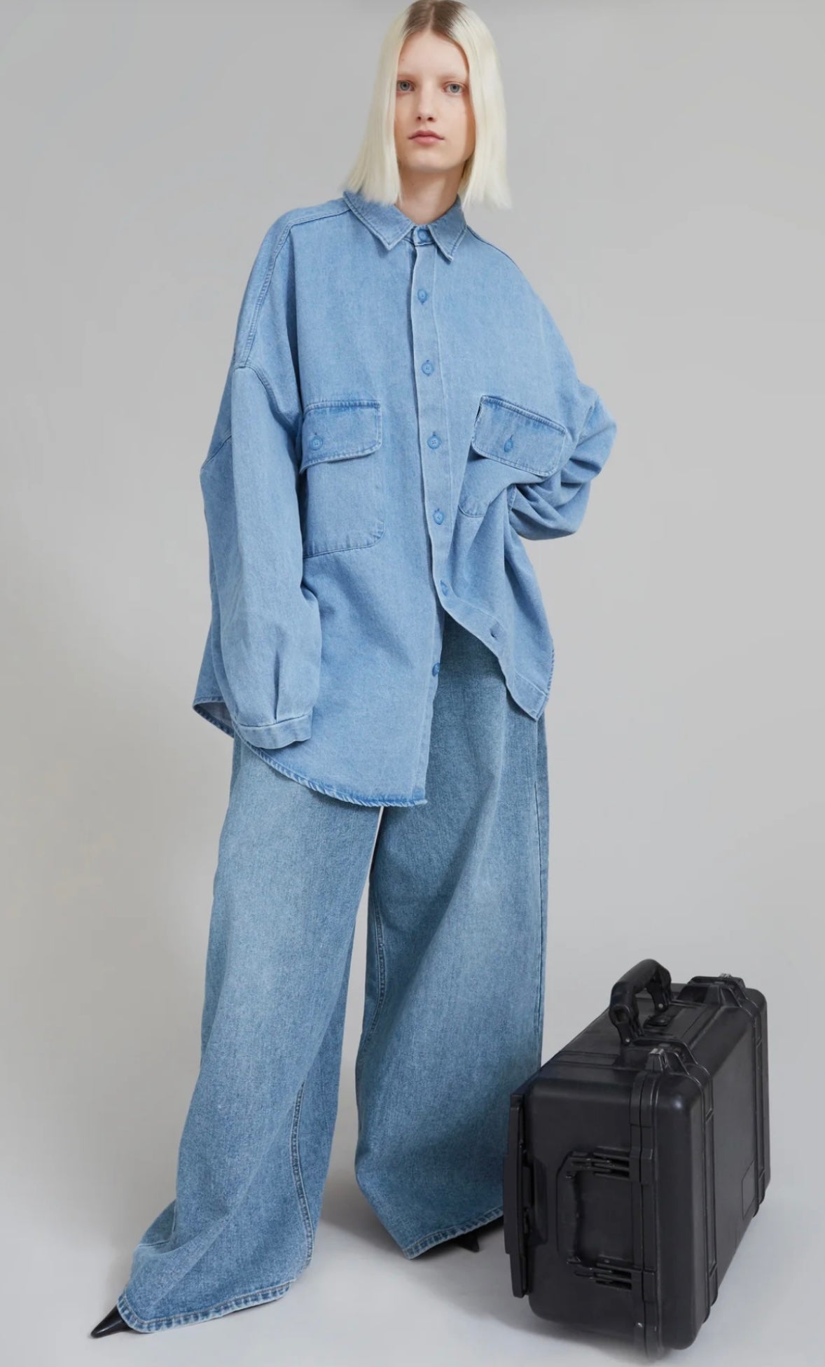 THE FRANKIE SHOP - SASHA WIDE LEG JEANS - WORN WASH