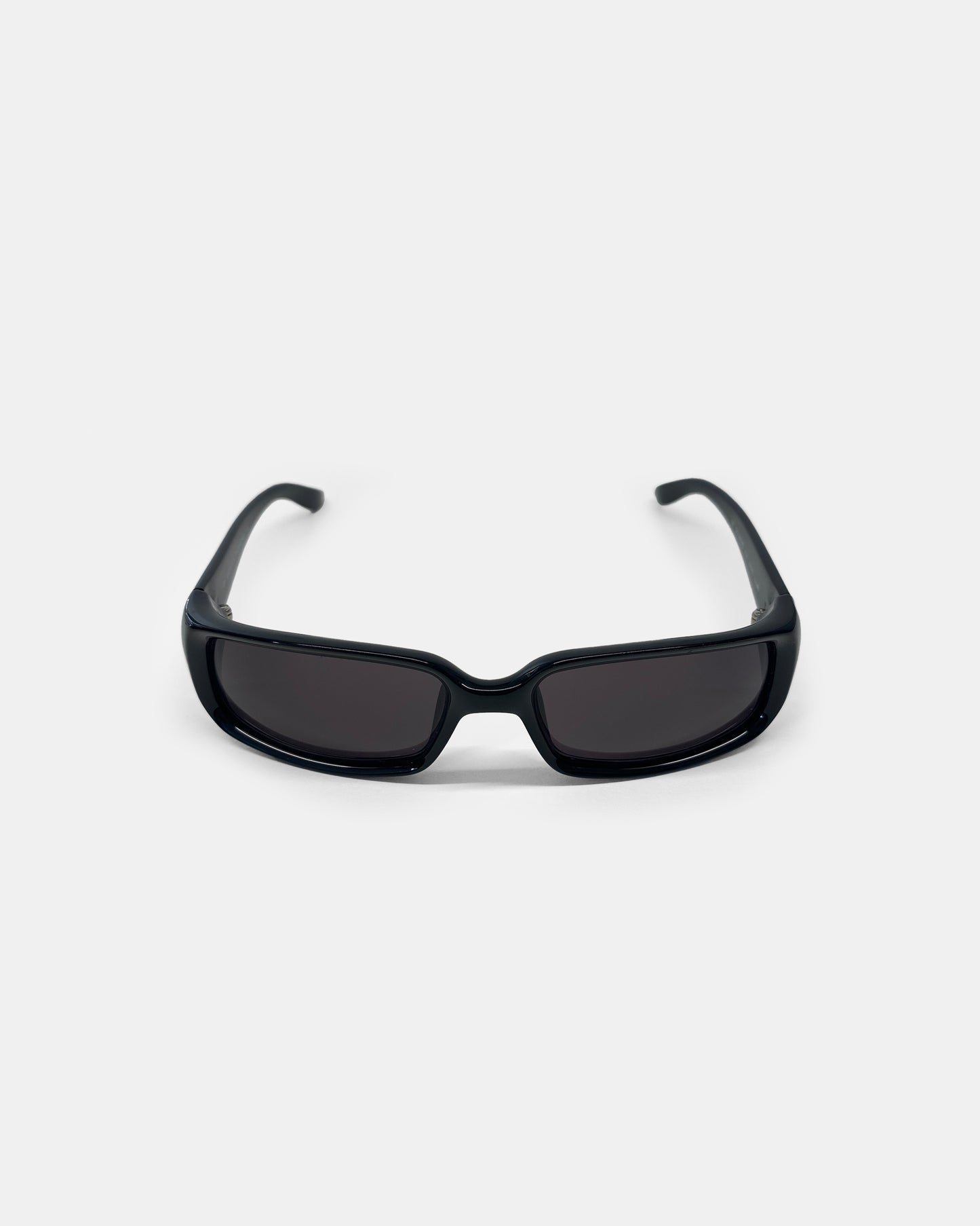 GUCCI wrap sunglasses with silver logo