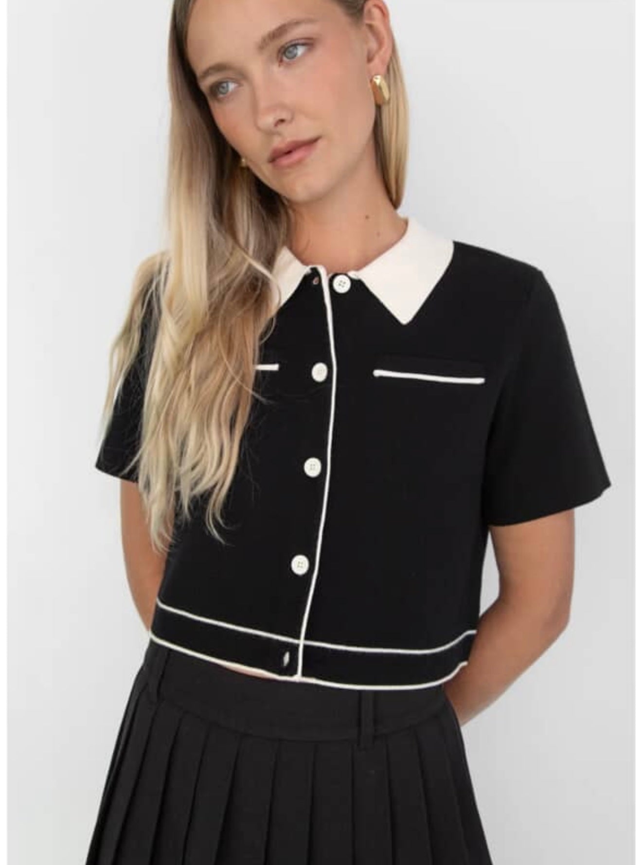 OAK & FORT - CROPPED KNIT CONTRAST TRIM TOP