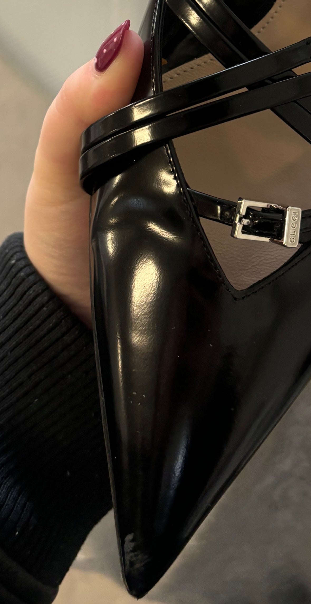GUCCI black seraphine buckle strappy pointed flats
