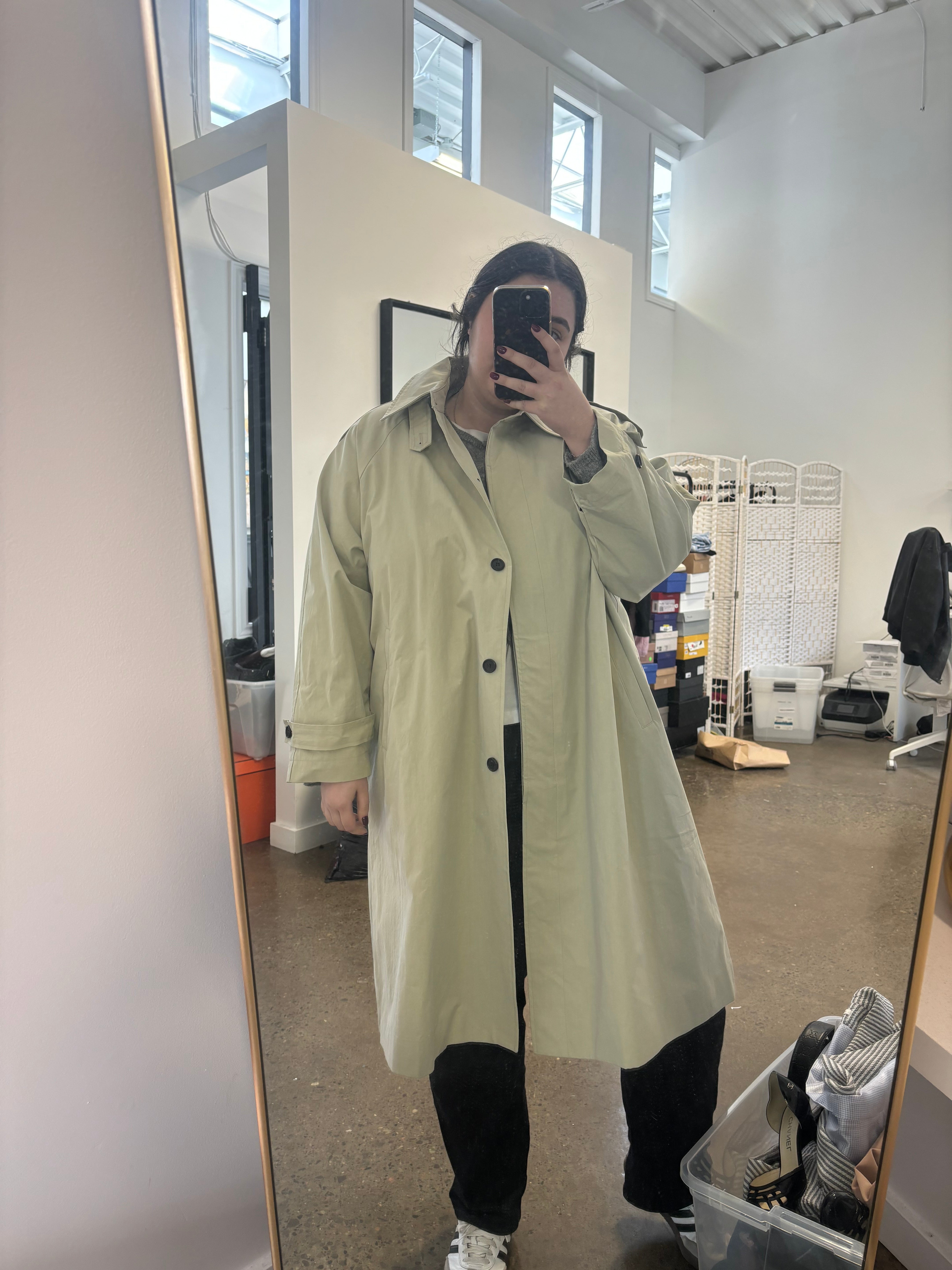 THE WAVE light green trench coat