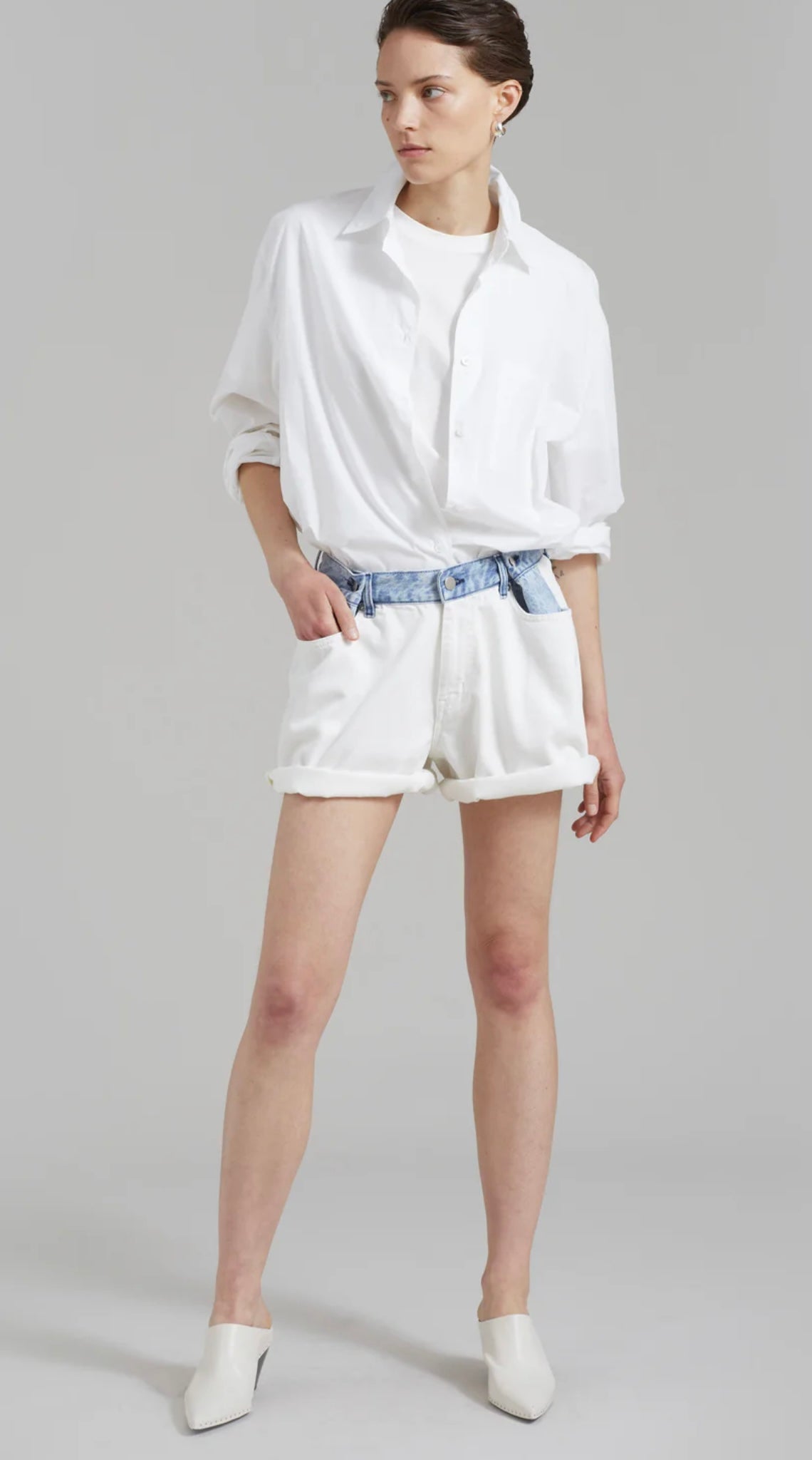 THE FRANKIE SHOP light blue/white shorts
