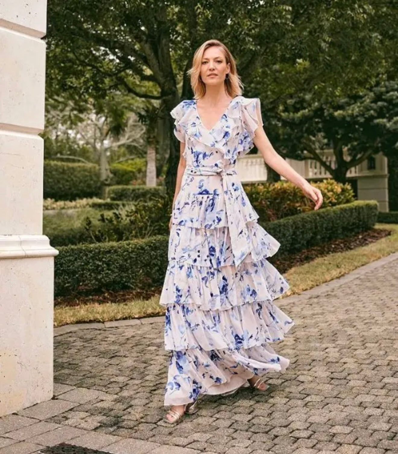 Ralph Lauren
Women's Blue Ralph Lauren Floral Belted Georgette Tiered Gown