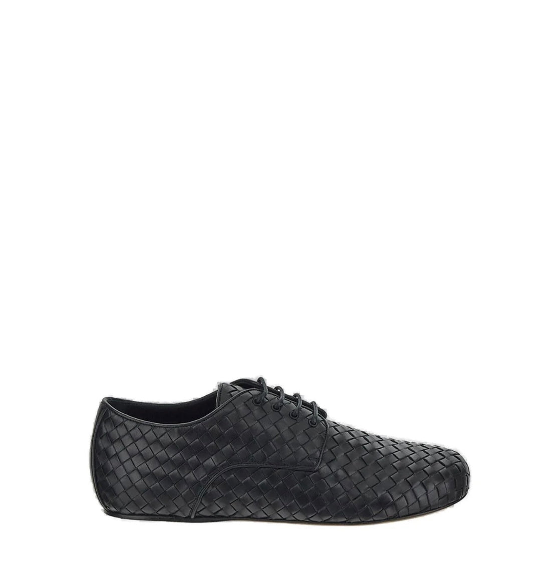 Pre-Loved Bottega Veneta
Bottega Veneta Walley Lace-Up Shoes