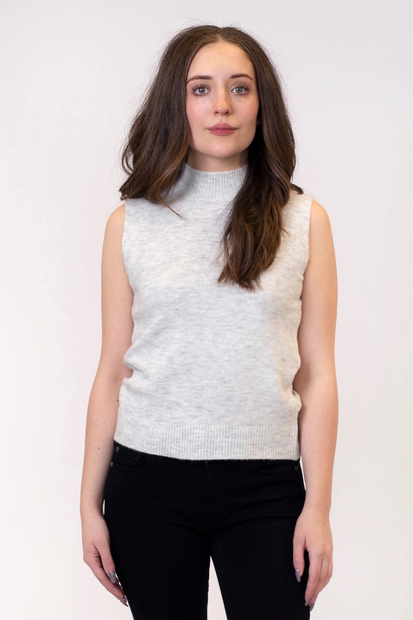 LYLA & LUXE sweater
