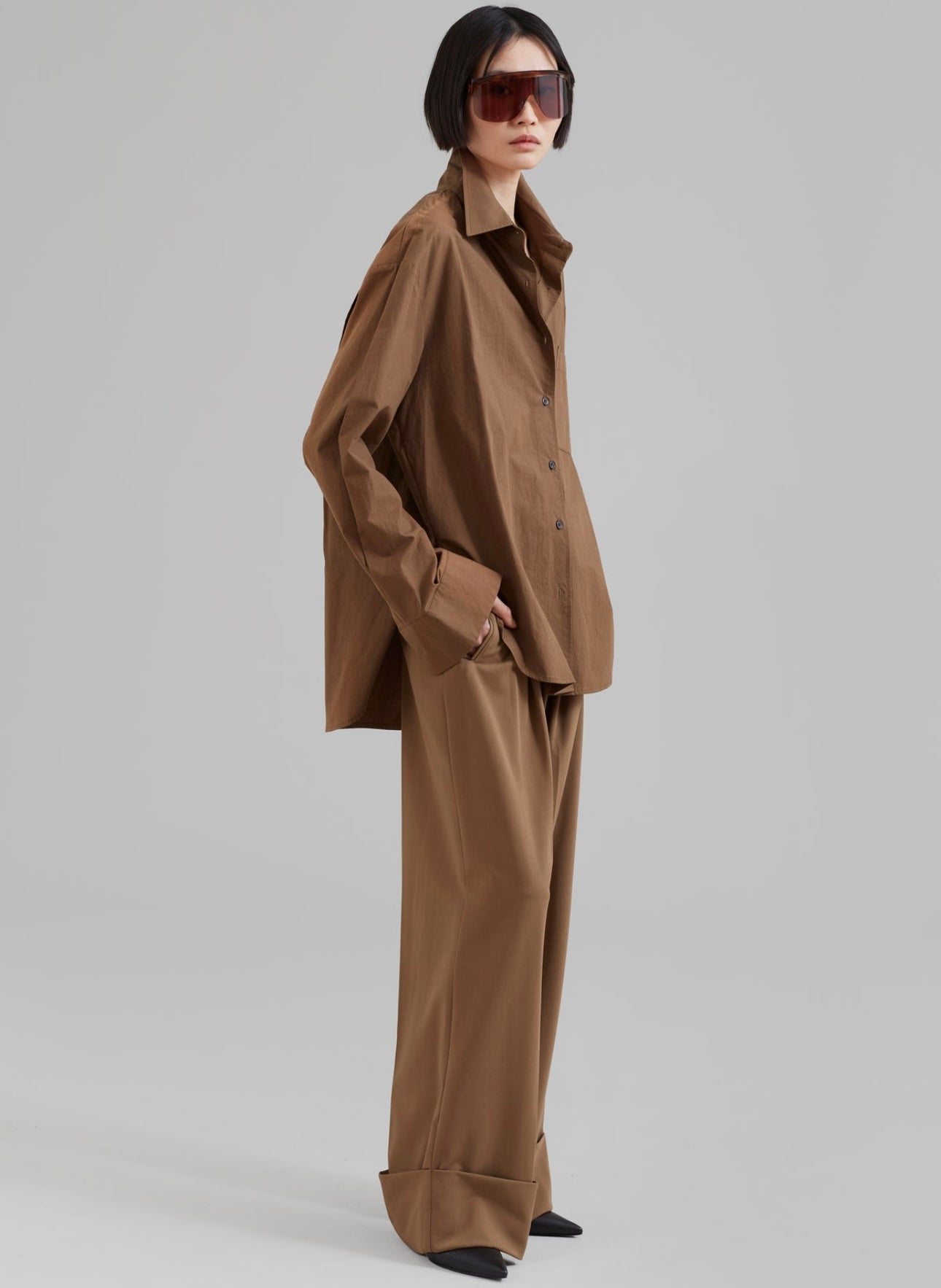 The Frankie Shop - Dax Wide Cuff Trousers – Brown Cream Villa