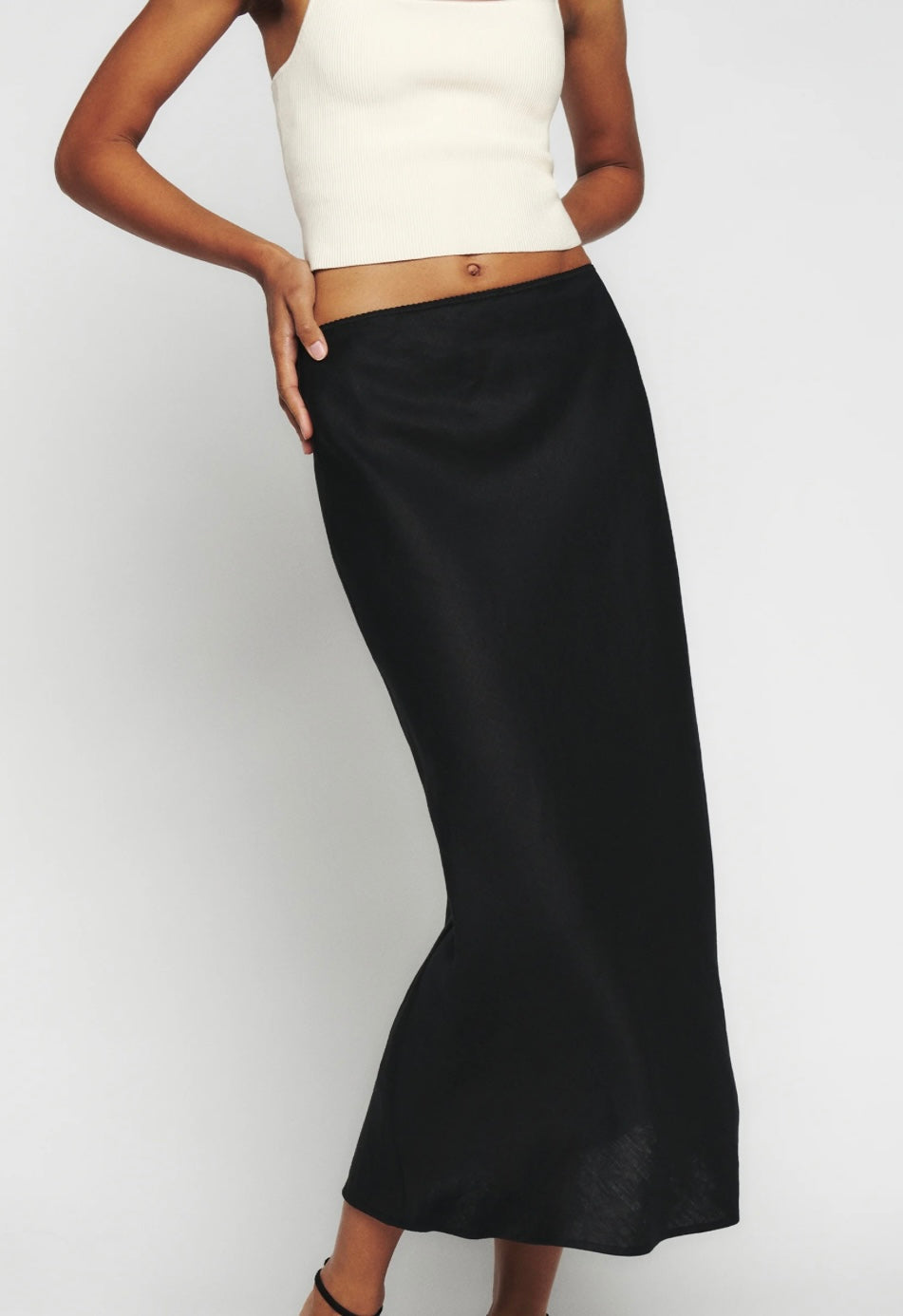 REFORMATION Layla linen skirt