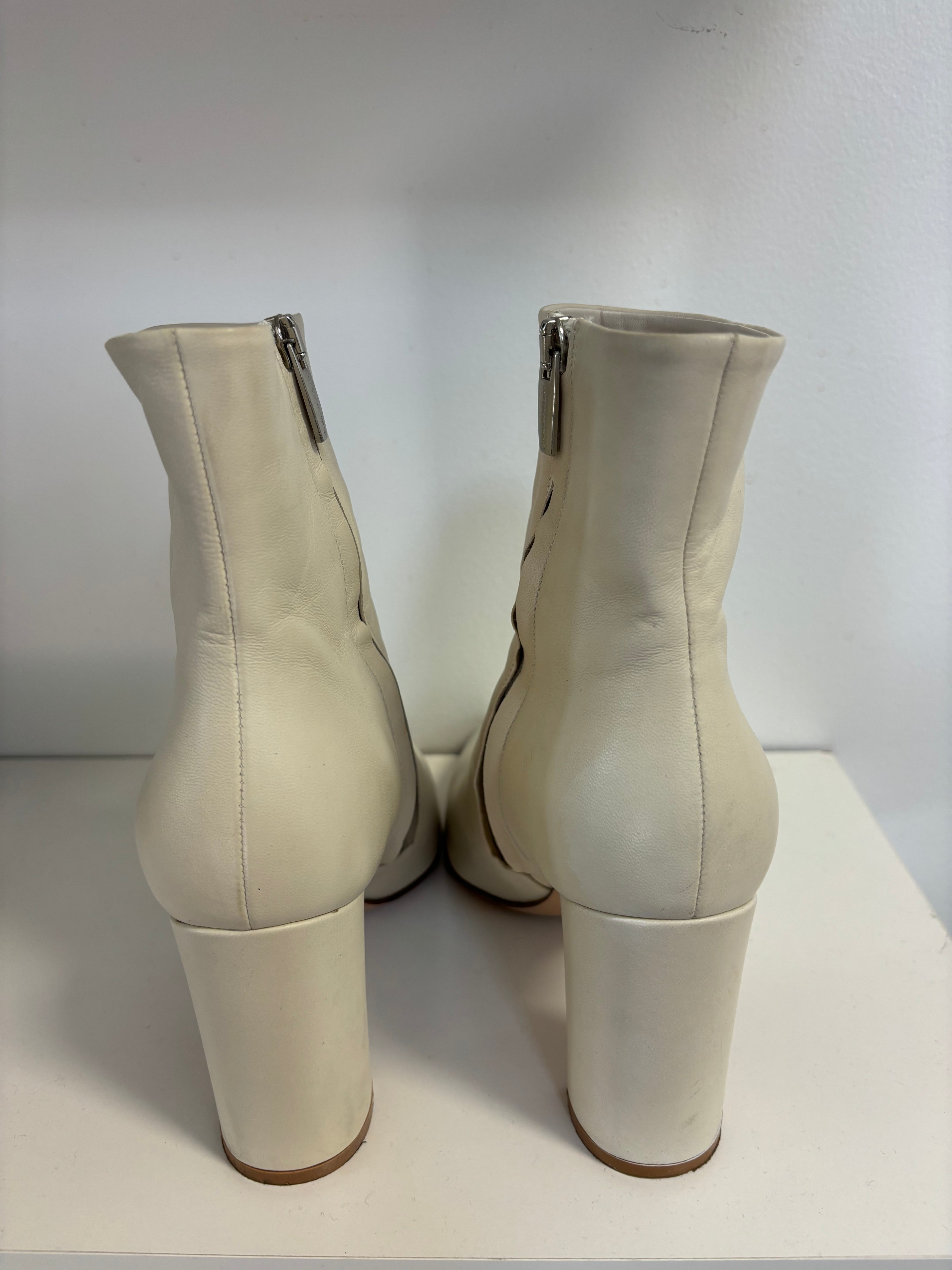 Gianvito Rossi Leather Heeled Booties