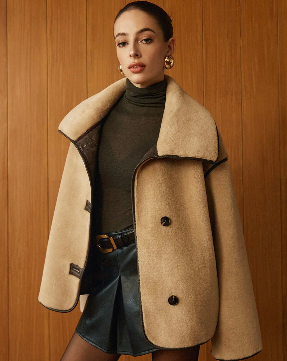 COMMENSE Contrast Piping Shift Minky Coat