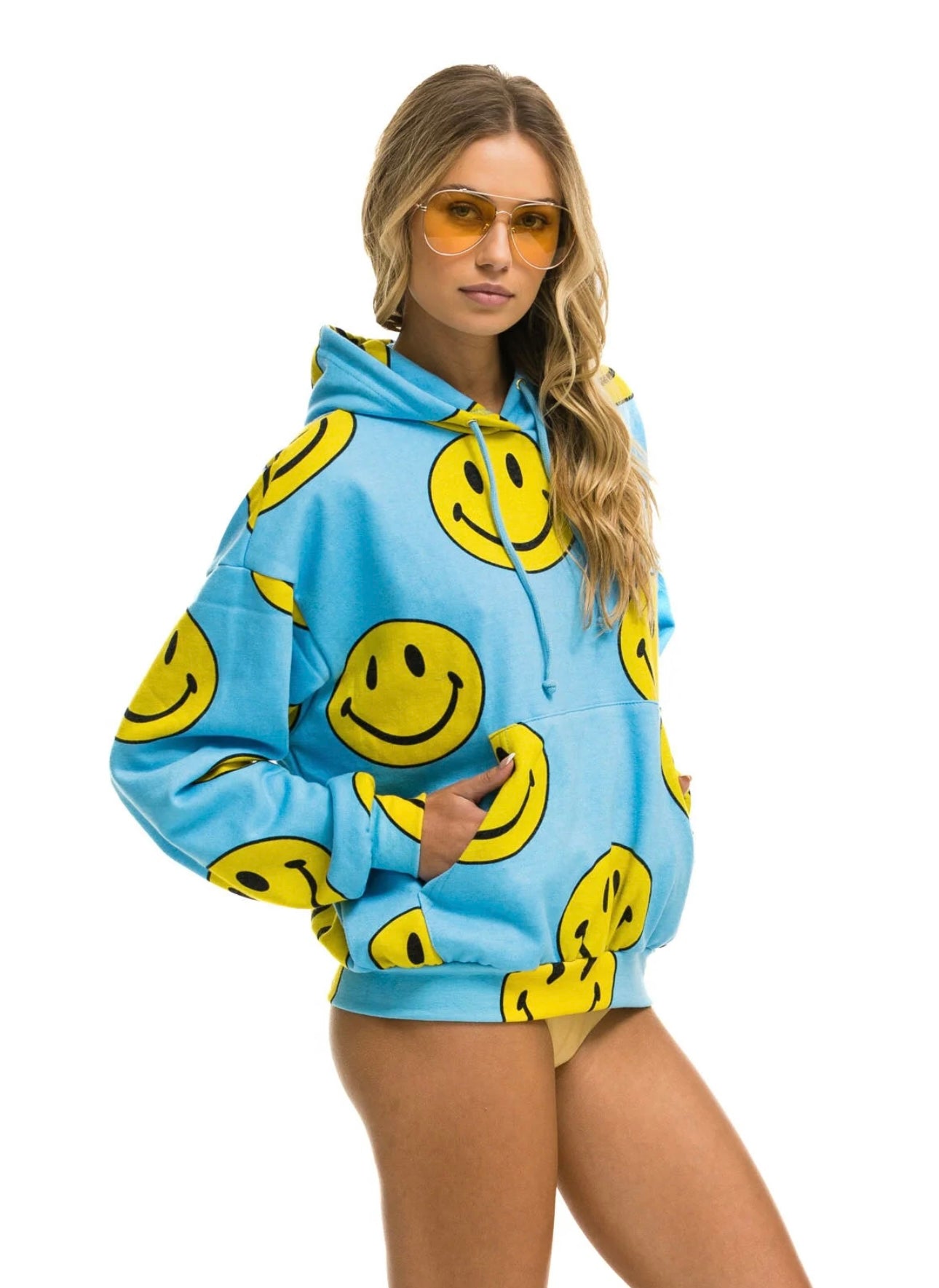 Aviator Nation - SMILEY REPEAT RELAXED PULLOVER HOODIE & SMILEY REPEAT SWEATPANTS - SKY