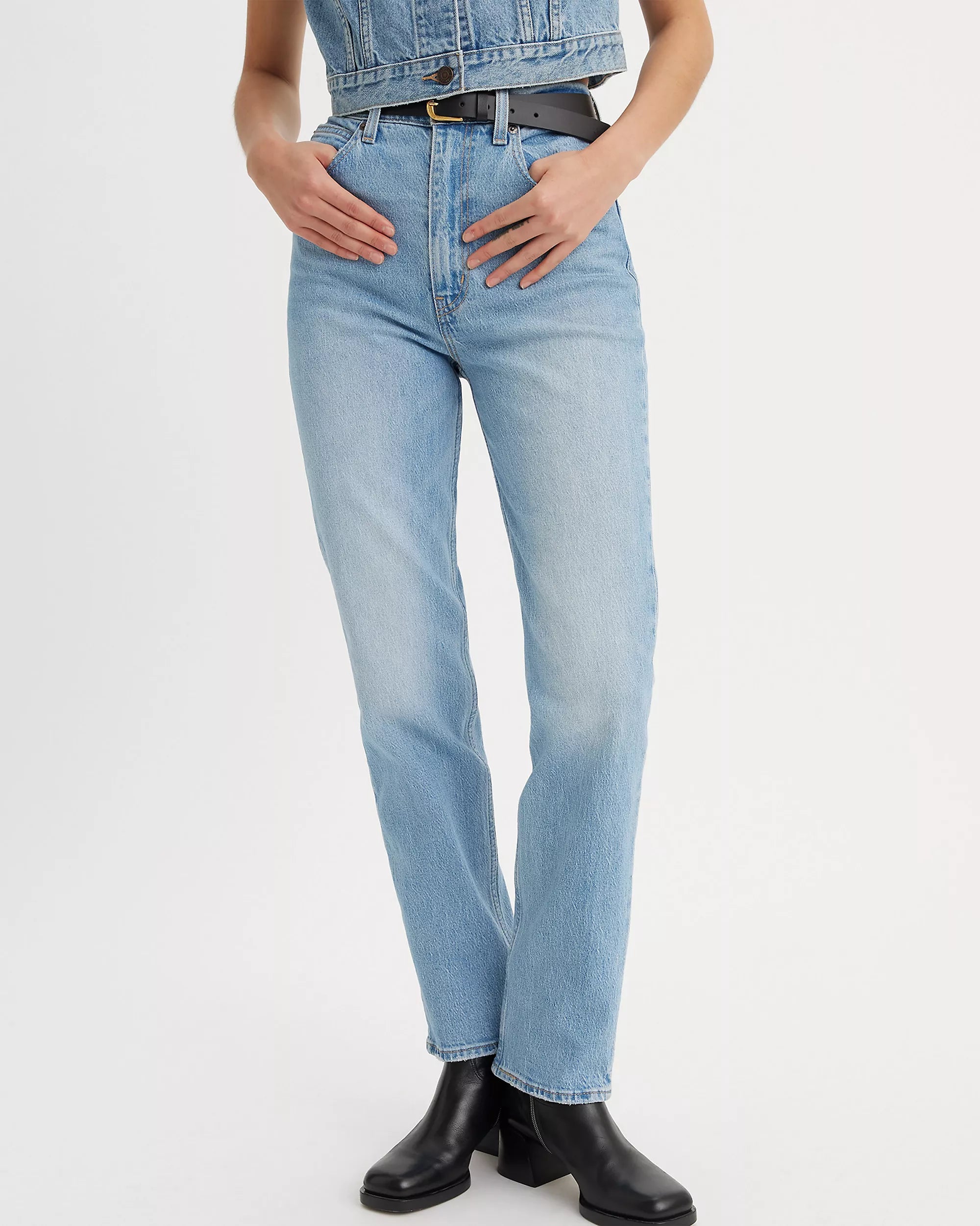 Levis 70s High Slim Straight Jeans