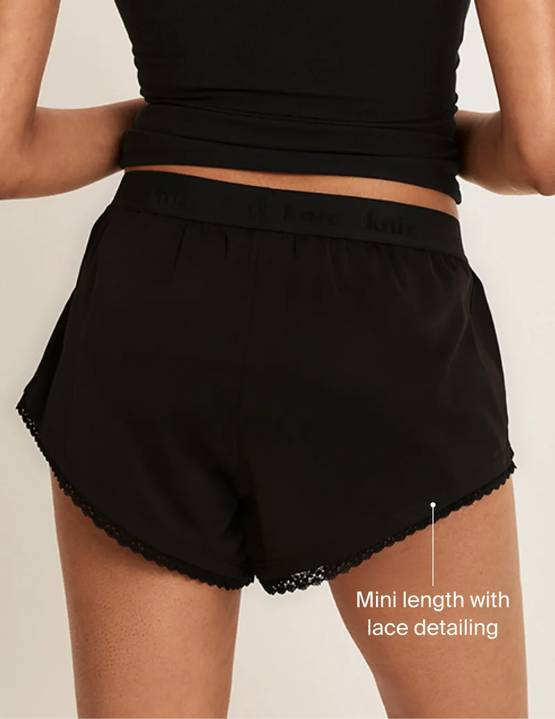 KNIX super leak proof dream black mini short NEW