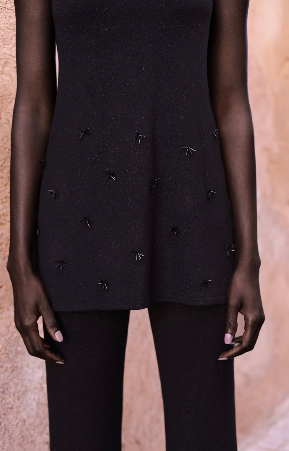 Baobab Suzu Top in Black