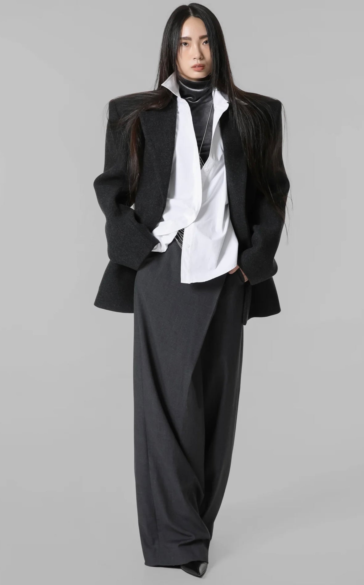 The Frankie Shop - MARJORIE ASYMMETRICAL TROUSERS - CHARCOAL