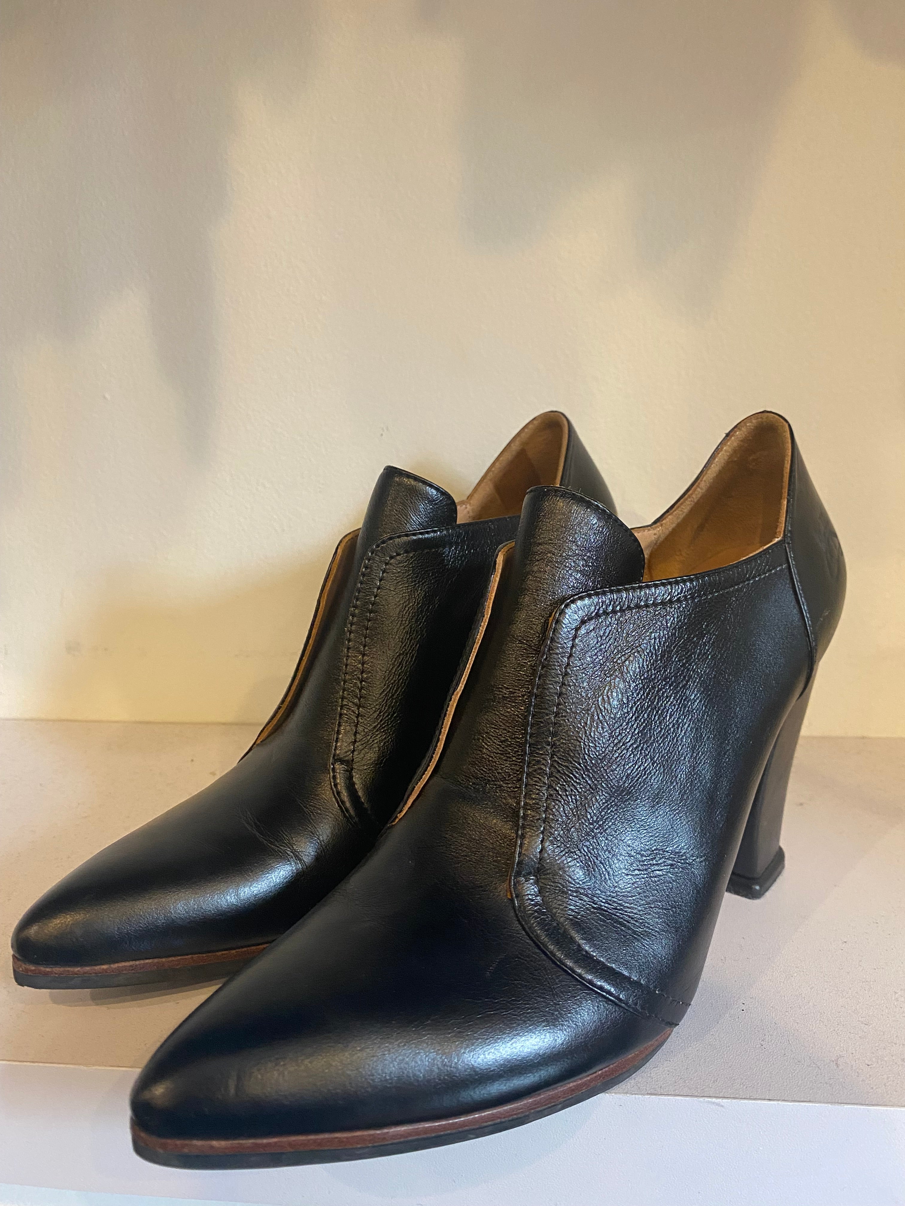 John Fluevog Leather Bootie