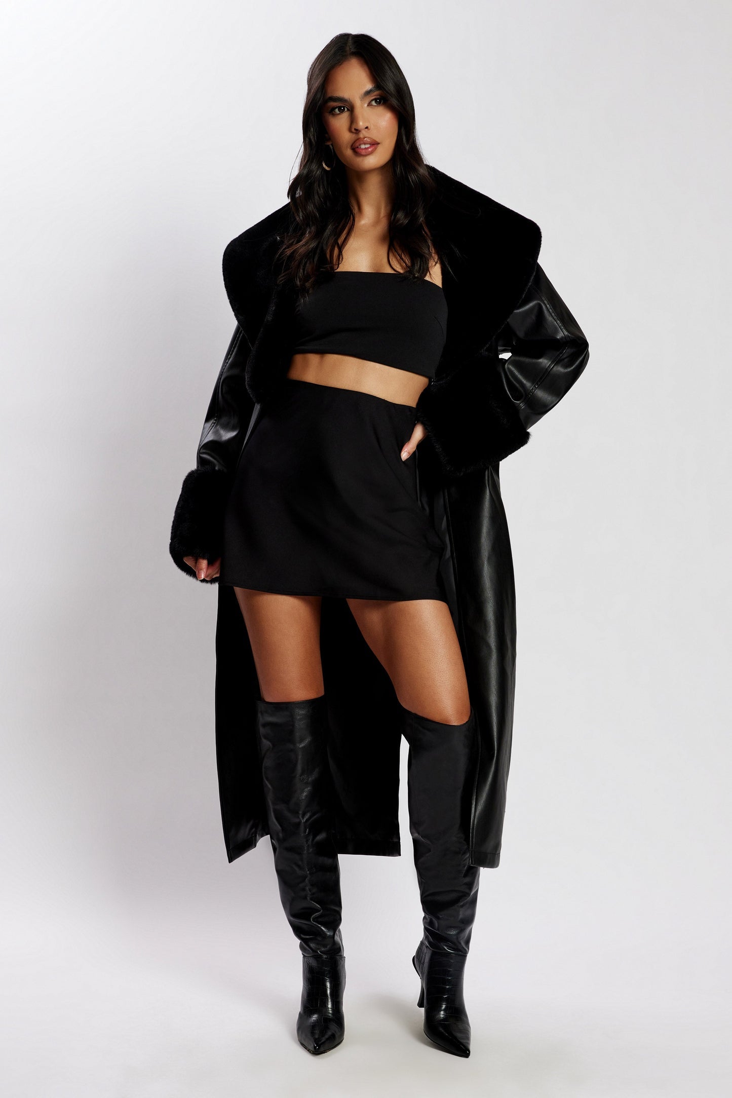 MESHKI Oversized Pu Trench Coat With Fur Trim - Black