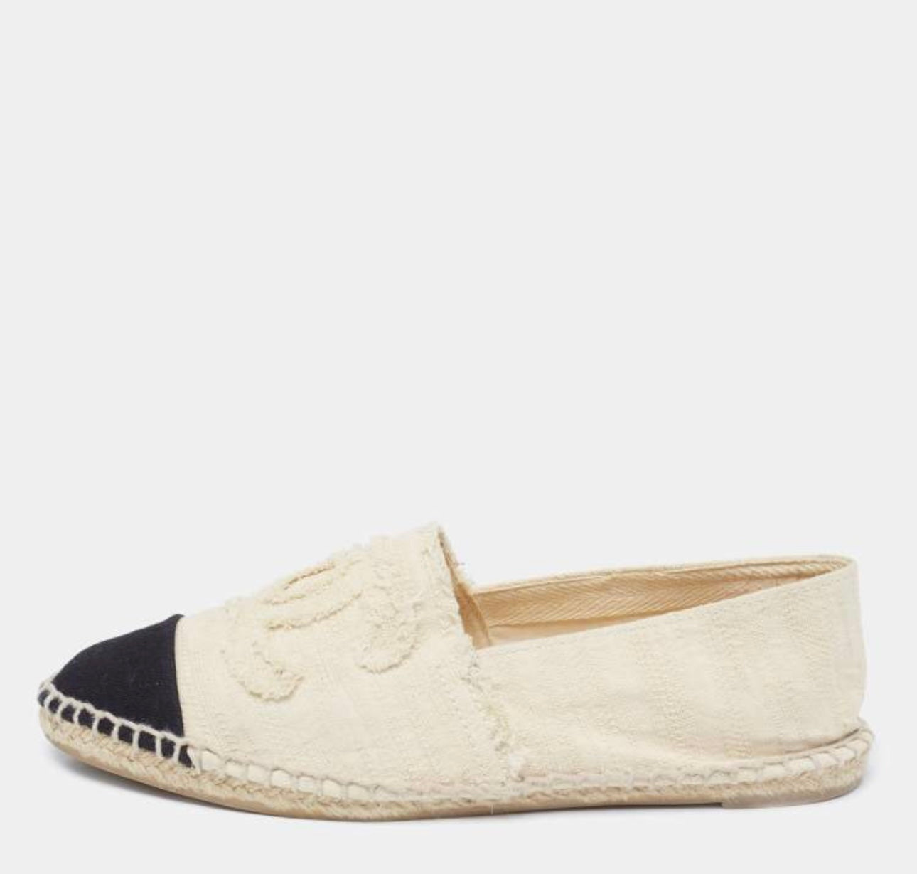 Pre-Loved Chanel™
- Off White/Black Canvas CC Cap Toe Espadrille Flats