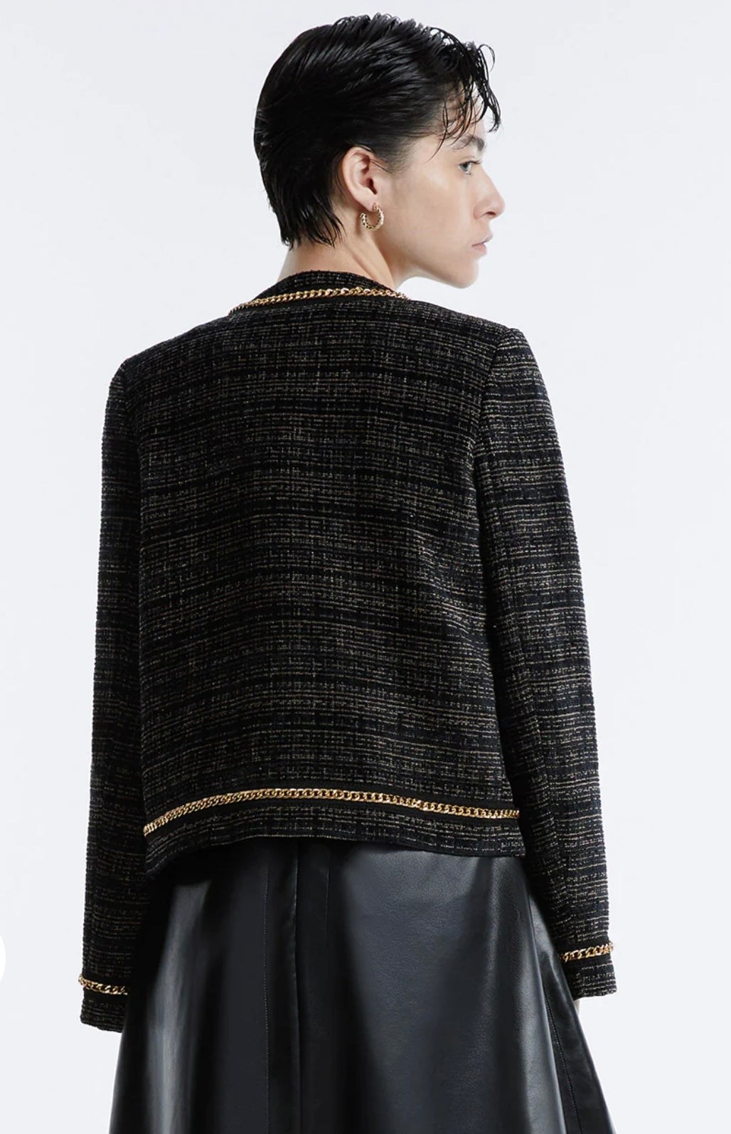 URBAN REVIVO - CHAIN DETAIL TWEED JACKET