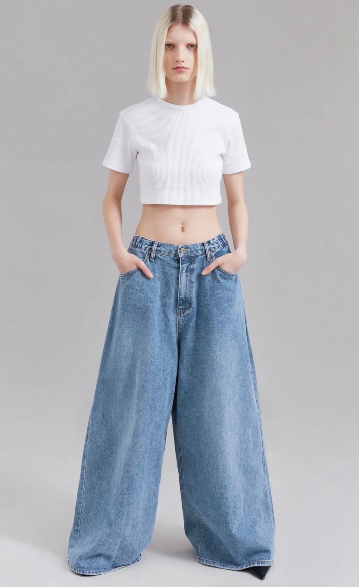 THE FRANKIE SHOP - SASHA WIDE LEG JEANS - WORN WASH