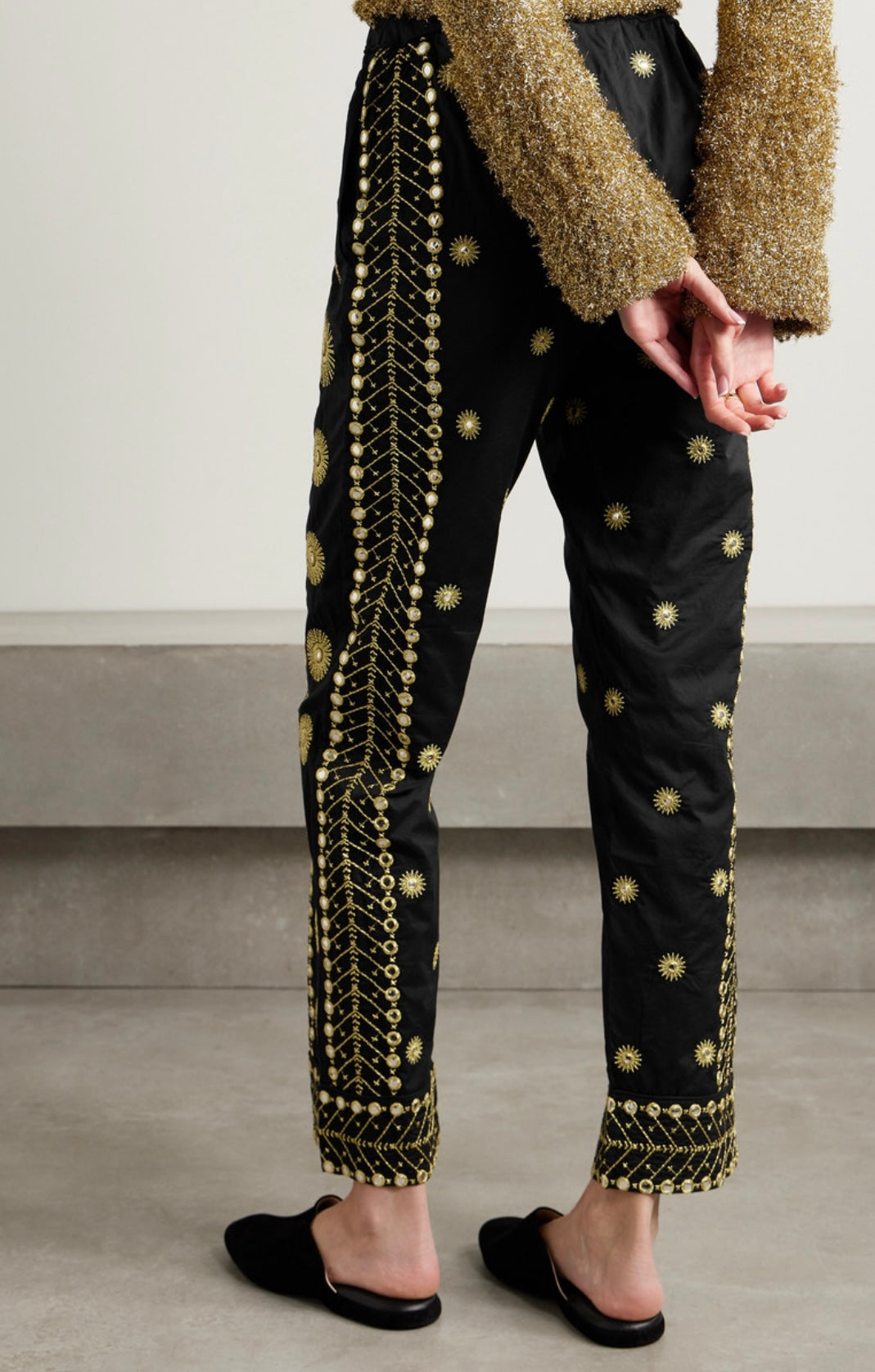 FARM Rio
Sun embroidered trousers