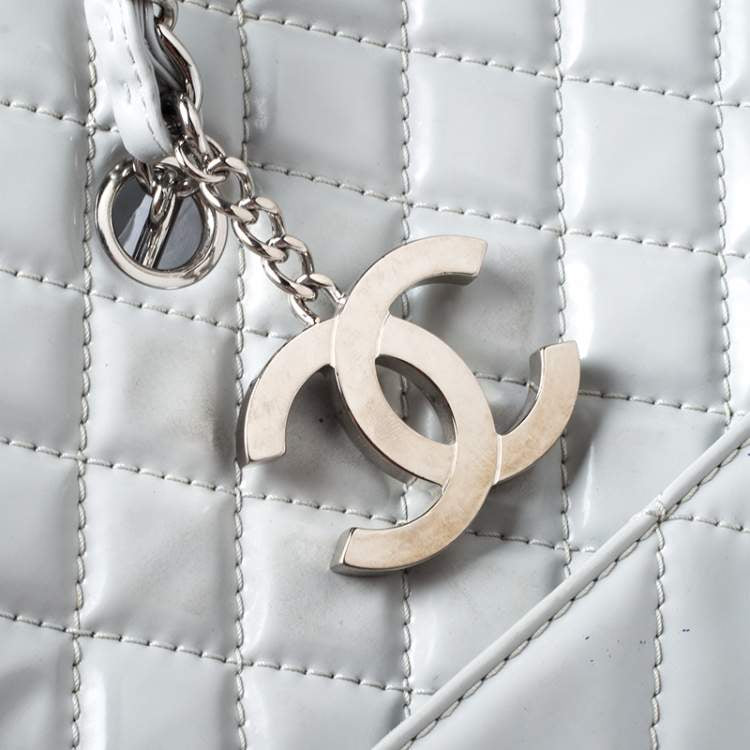 CHANEL patent leather in the business tote bag