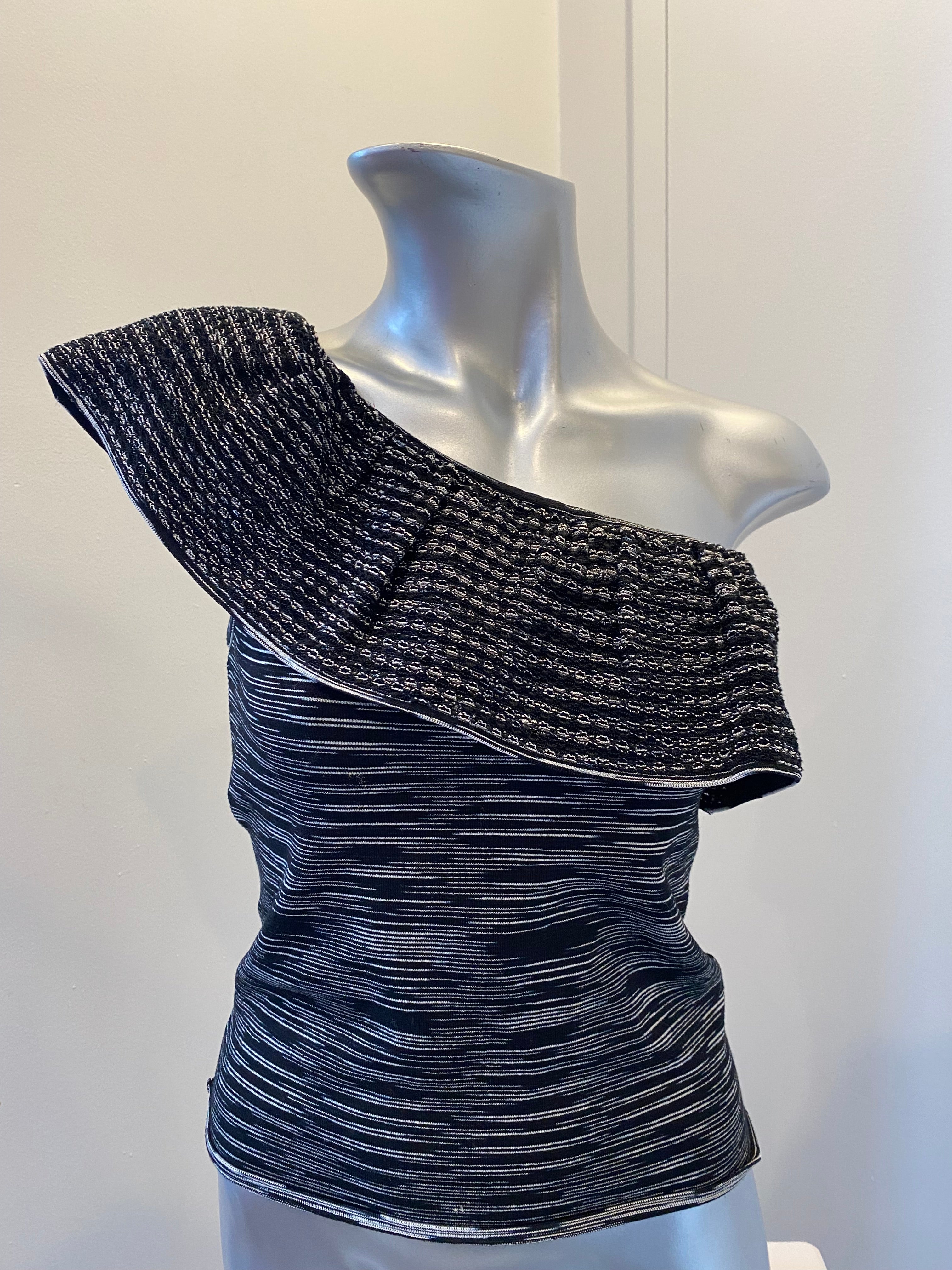 Missoni - Off Shoulder Top