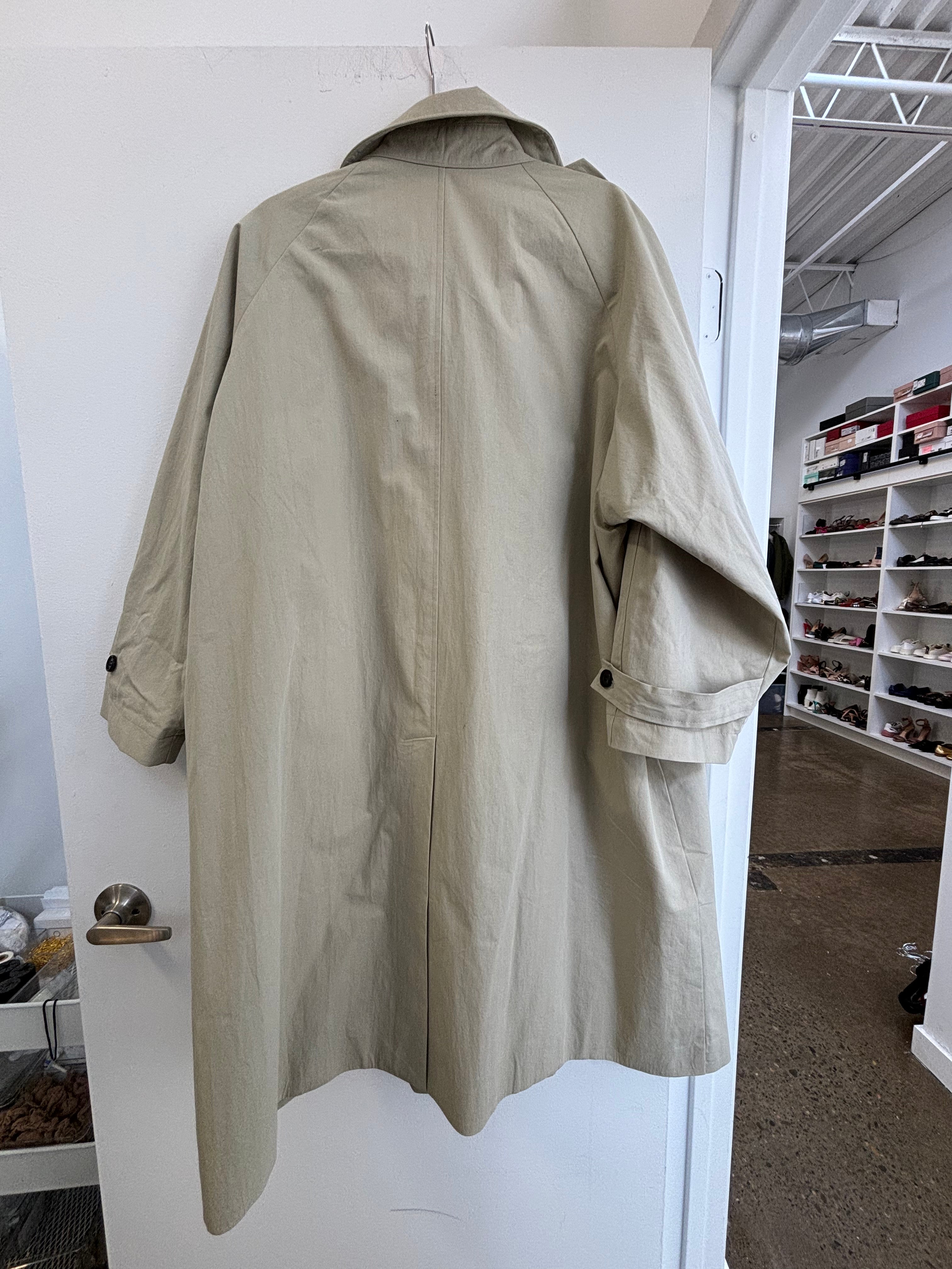 THE WAVE light green trench coat
