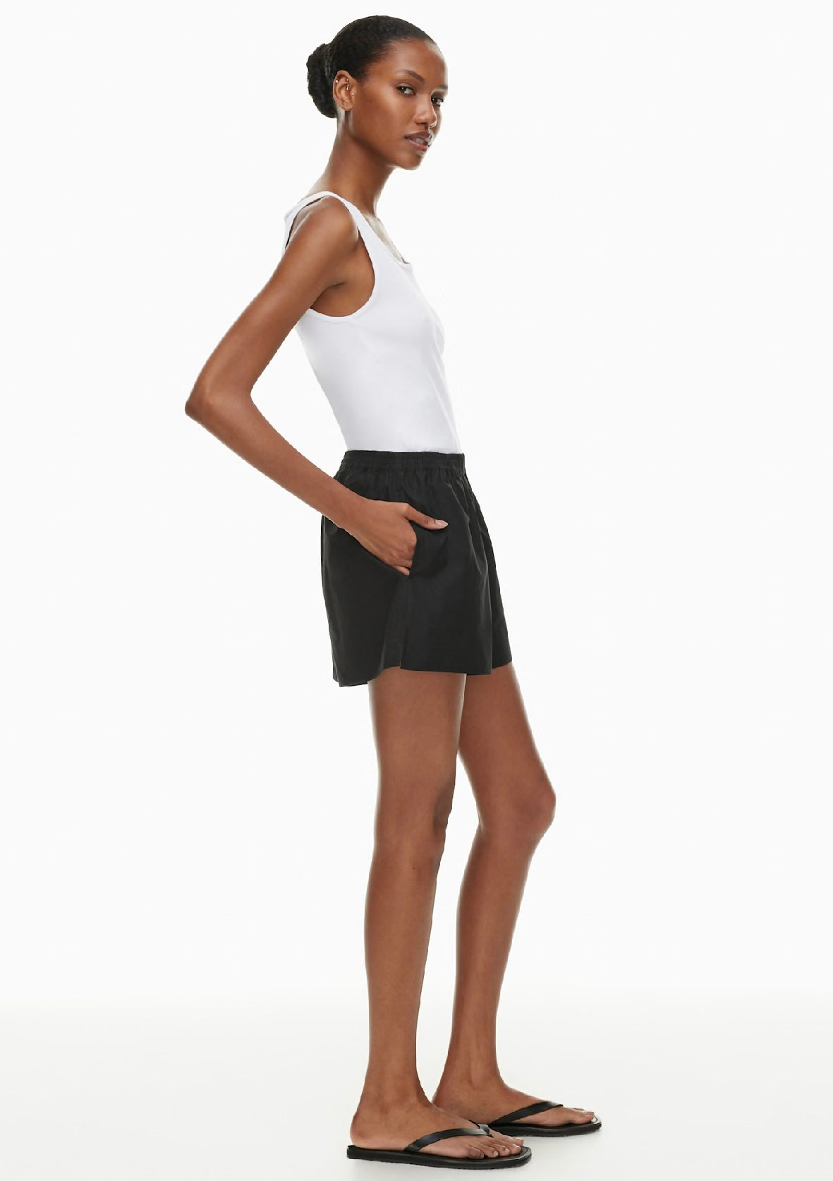 Babaton
Deakins Short