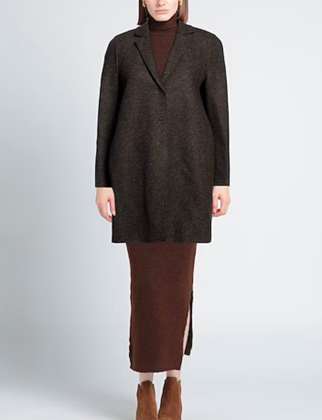 HARRIS WHARF LONDON -
Coat