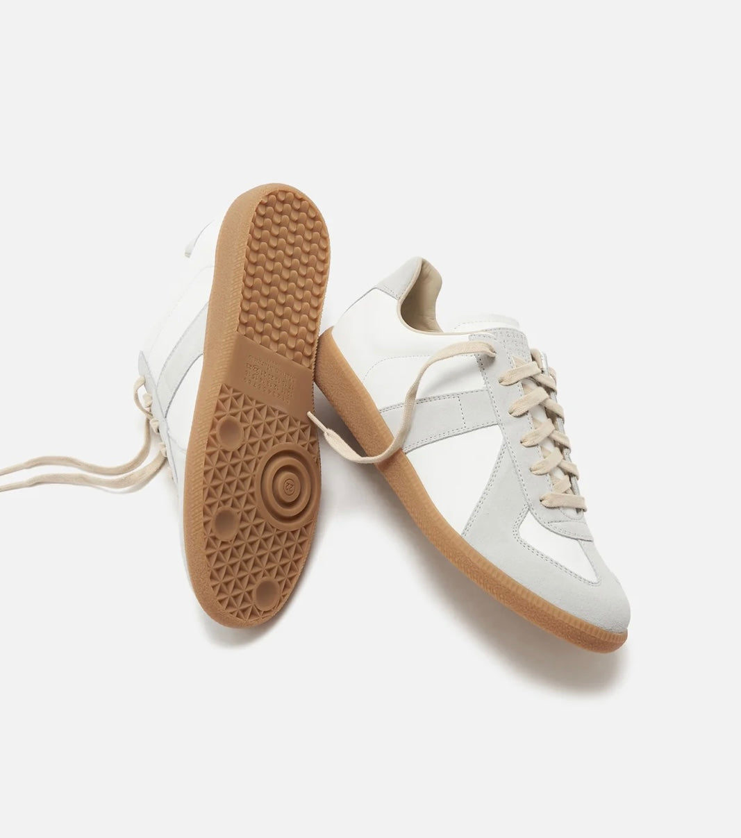 MAISON MARGIELA
‘REPLICA’ SNEAKERS