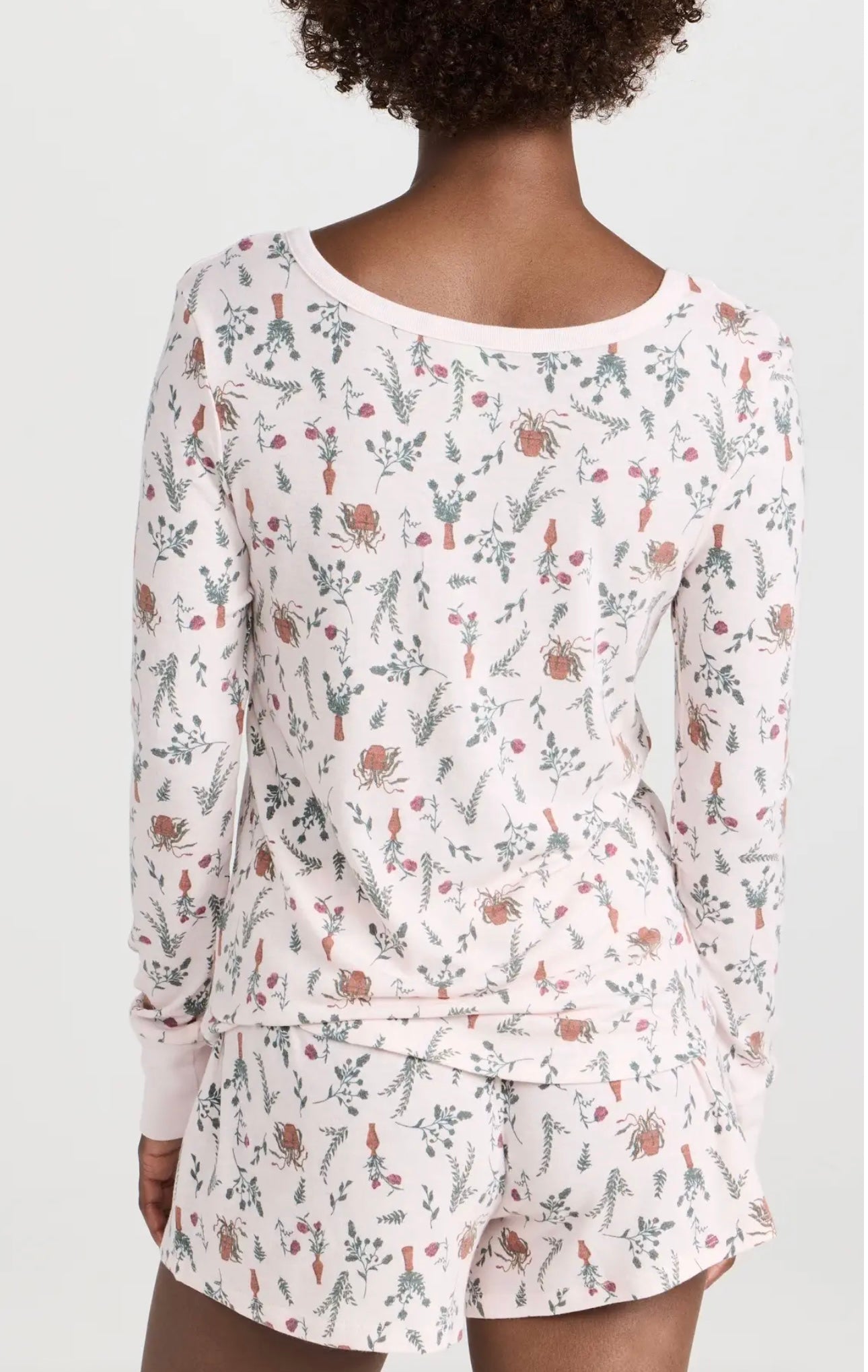 Honeydew Intimates
Star Seeker Short Lounge Set