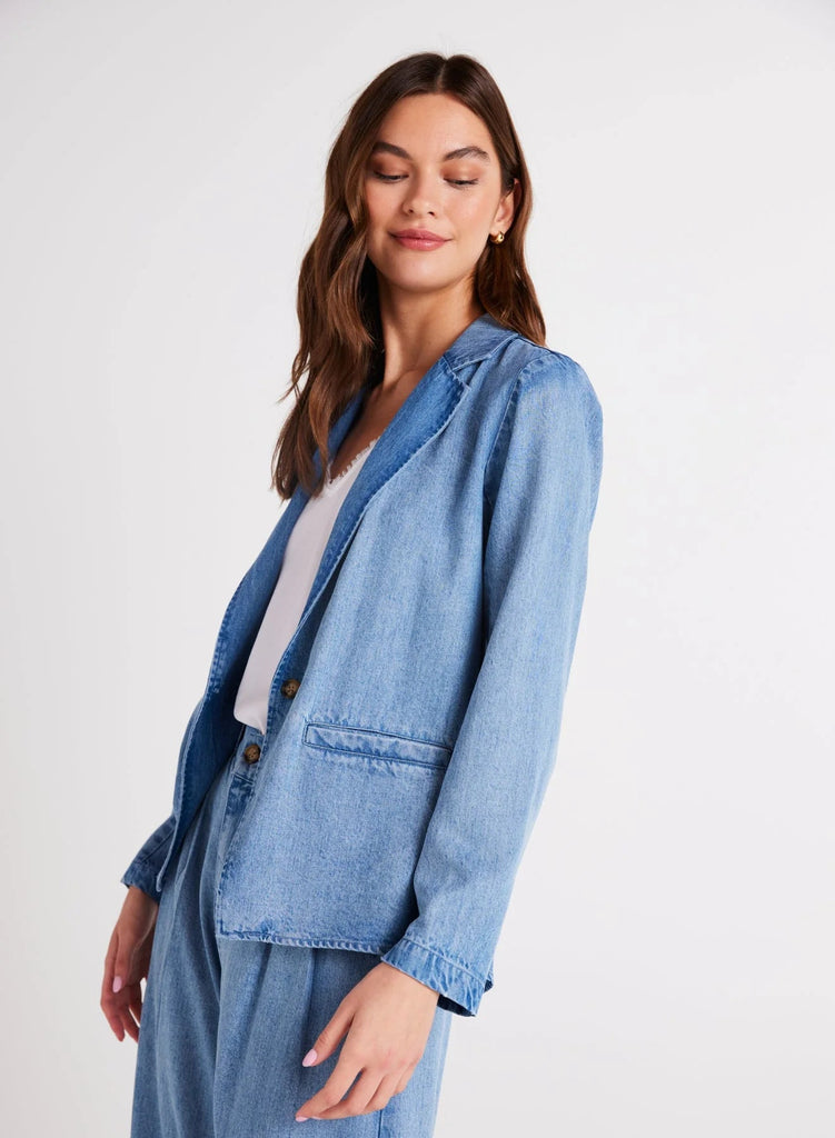 BELLA DAHL denim blazer