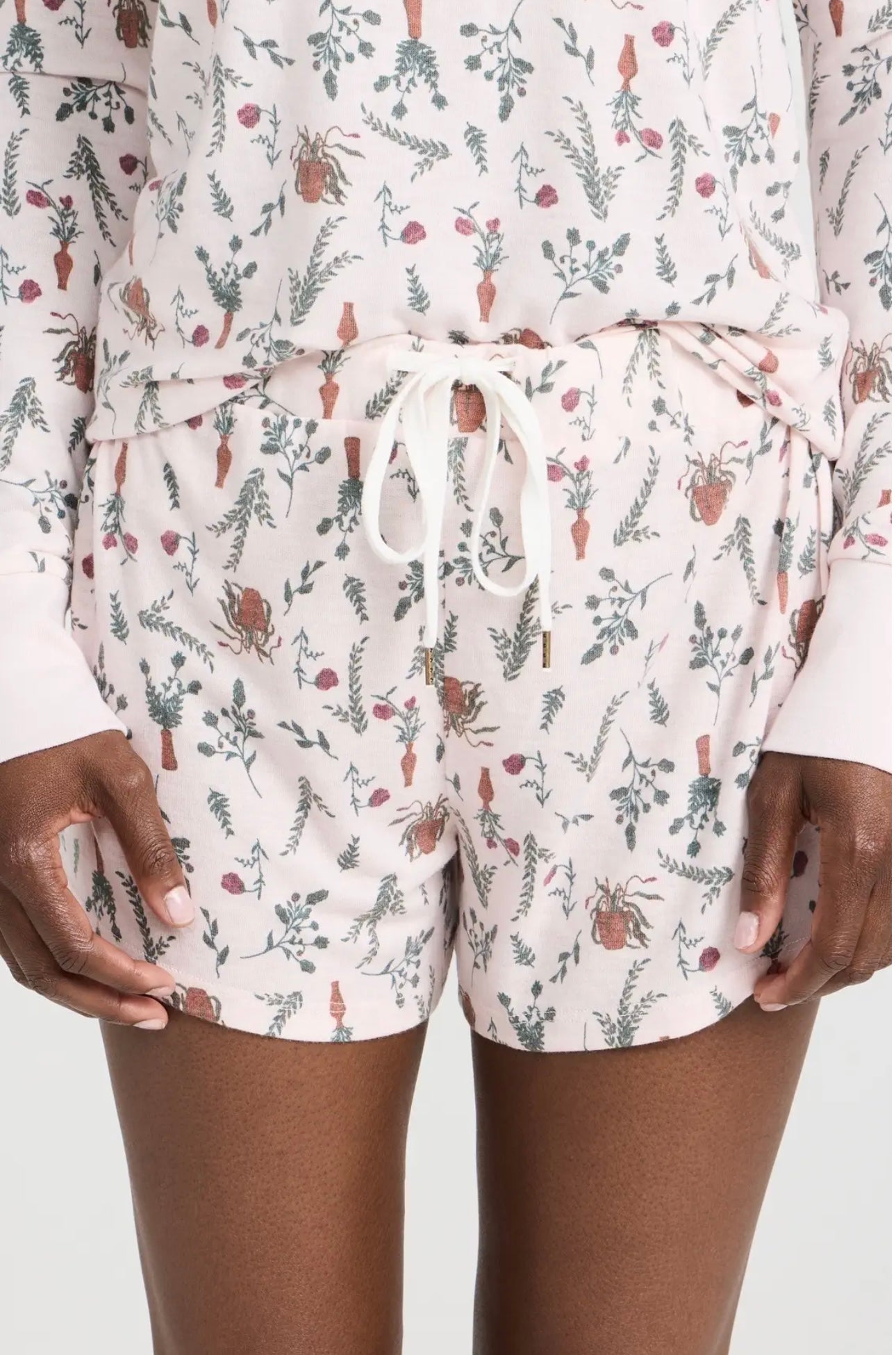 Honeydew Intimates
Star Seeker Short Lounge Set